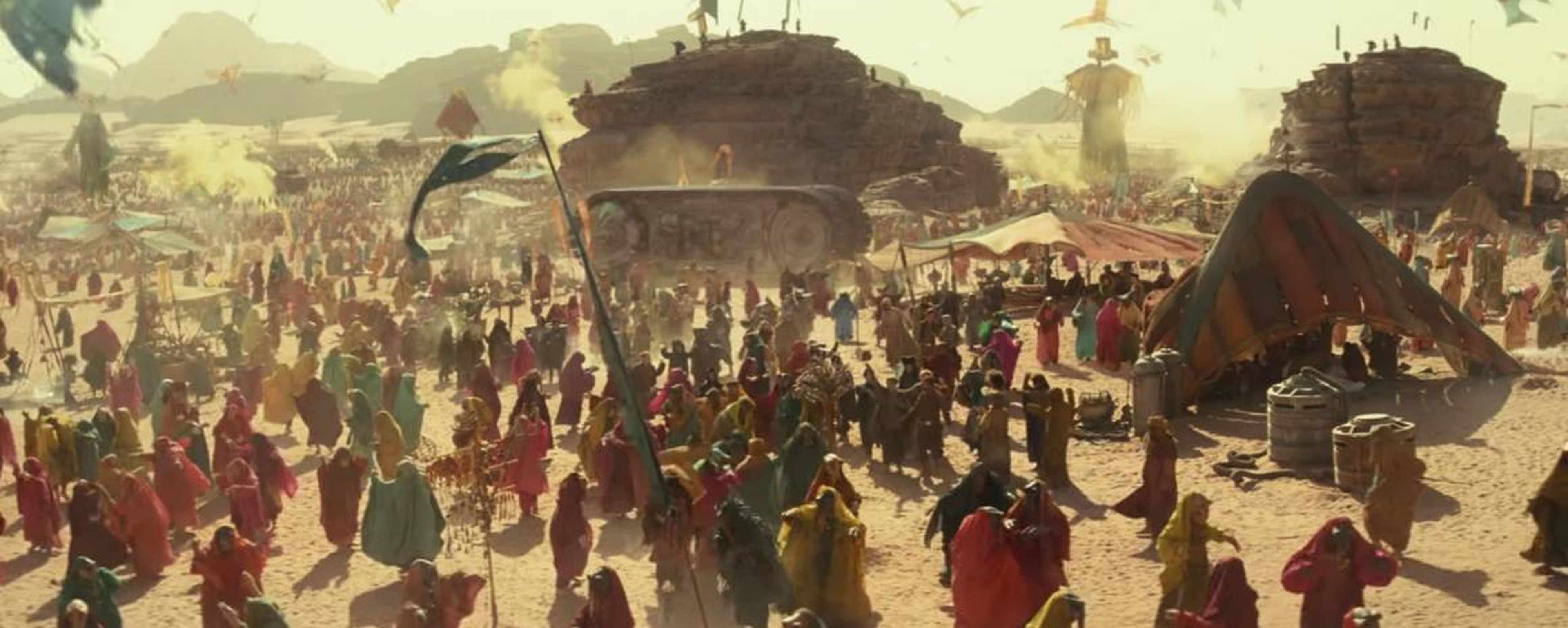 El festival se parece mucho a la versión de "Star Wars" de Burning Man.
