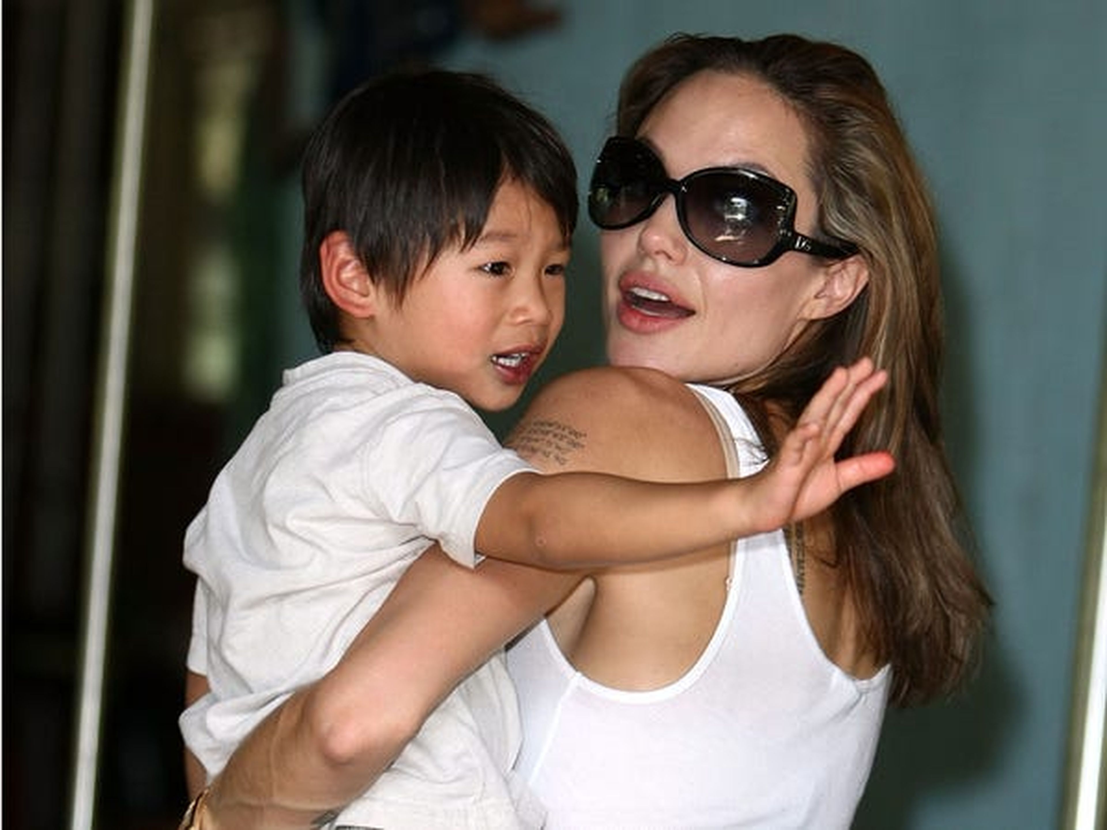 Angelina Jolie con Pax Jolie-Pitt en 2007.