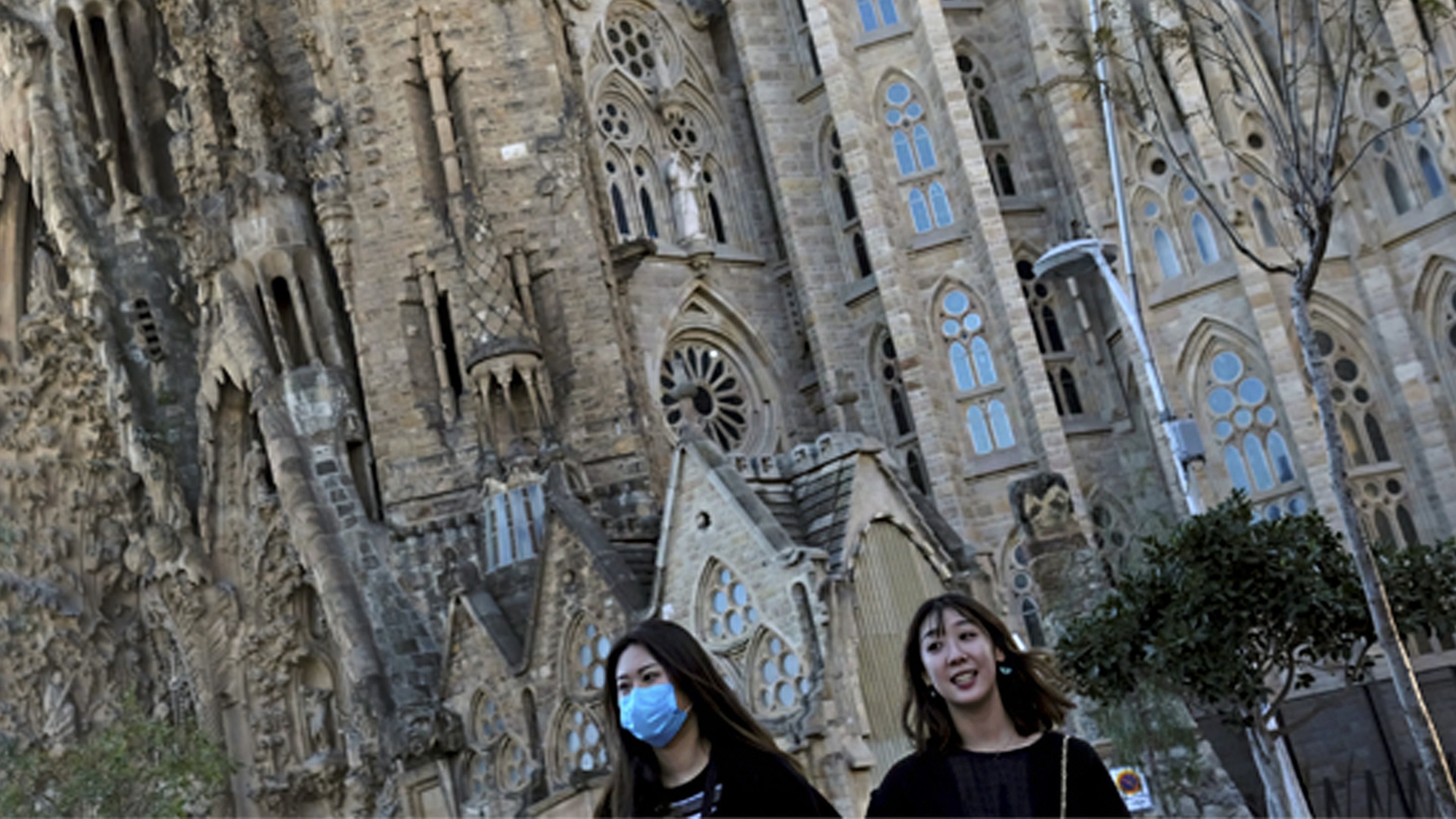 Turistas chinos en la Sagrada Familia