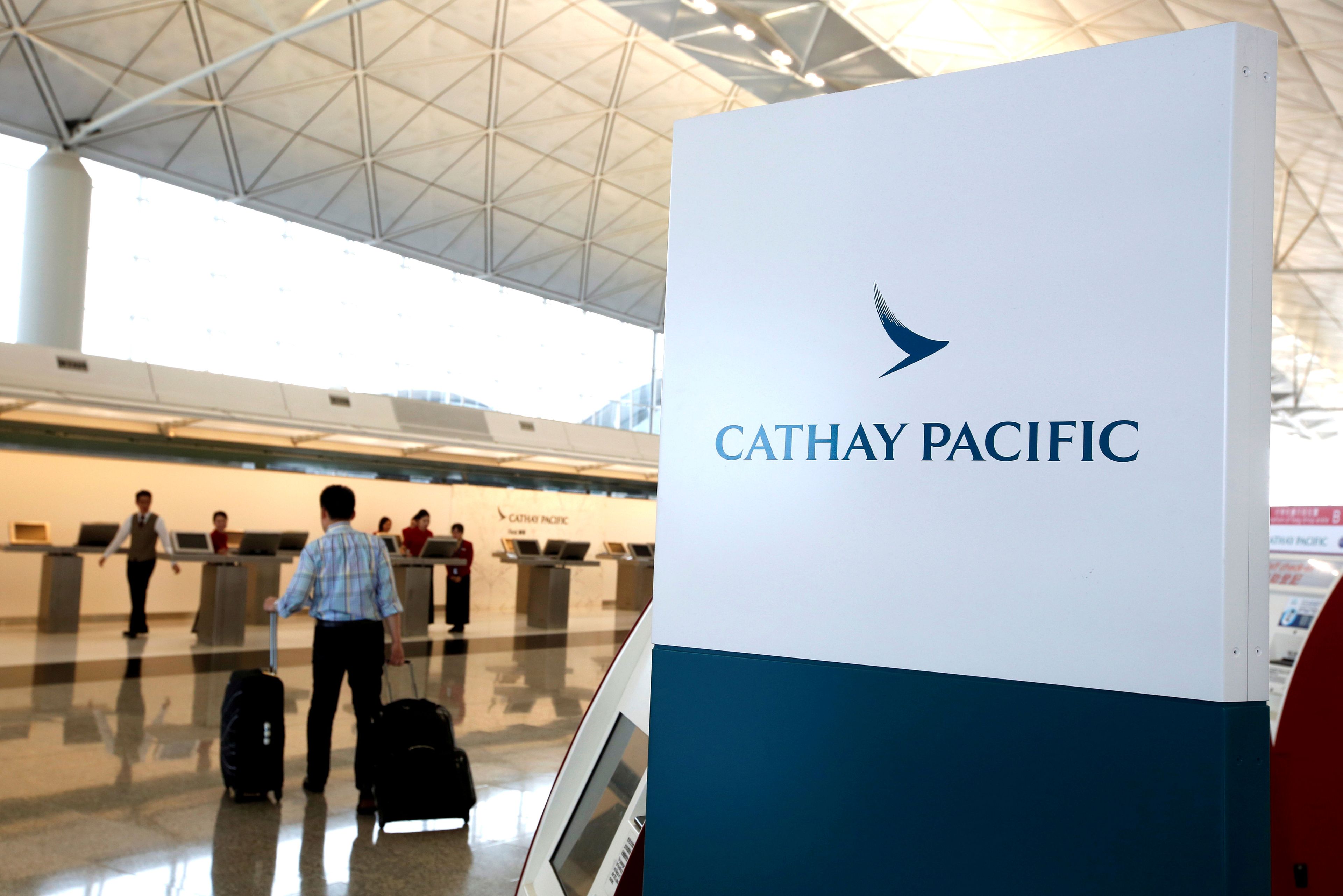 Una zona de facturación de Cathay Pacific en el aeropuerto de Hong Kong
