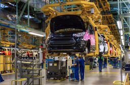 Ford Almussafes plantea un ERE de 400 personas ante la bajada de producción