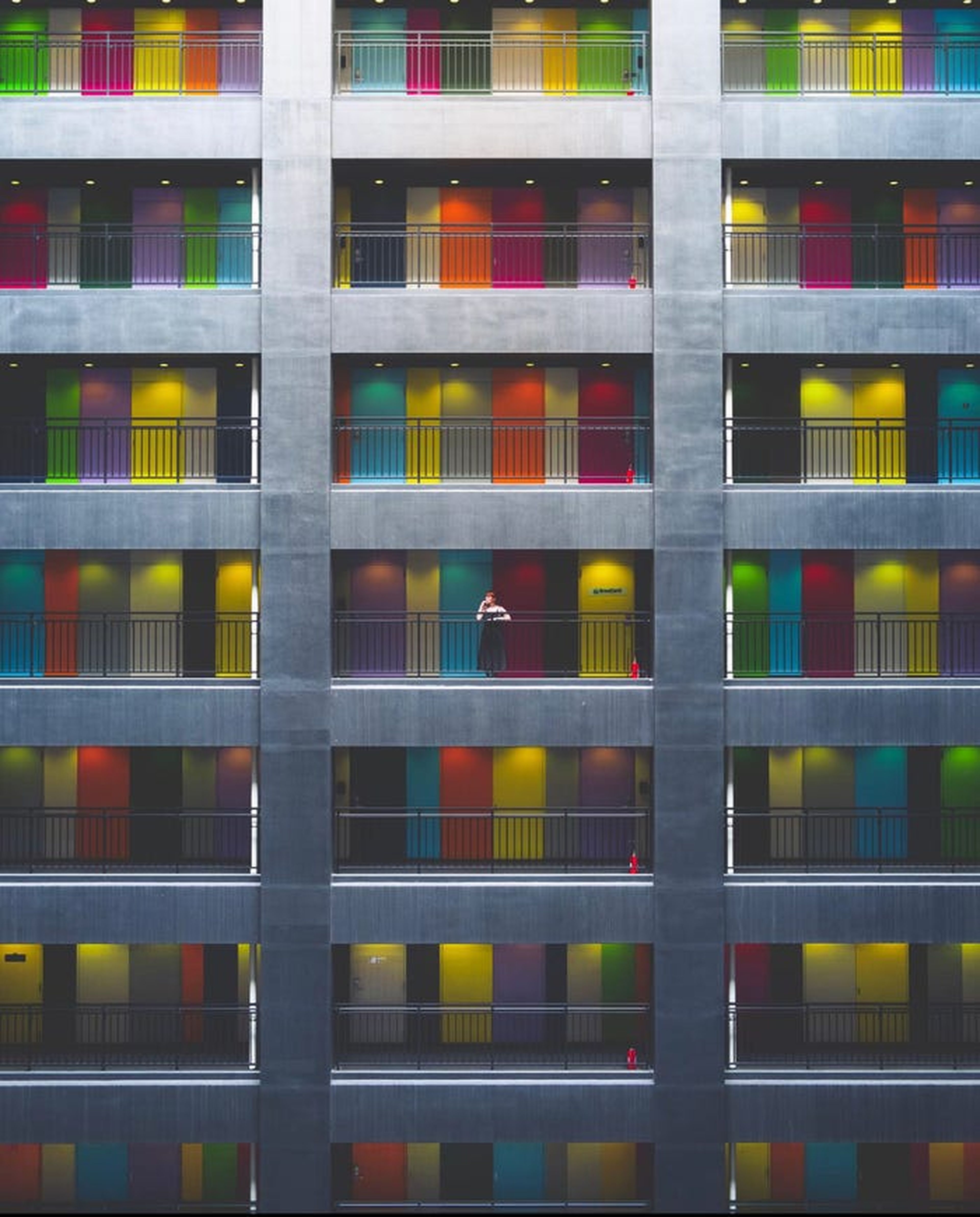 'Arquitectura colorida en Tokio' de Alvaro Valiente