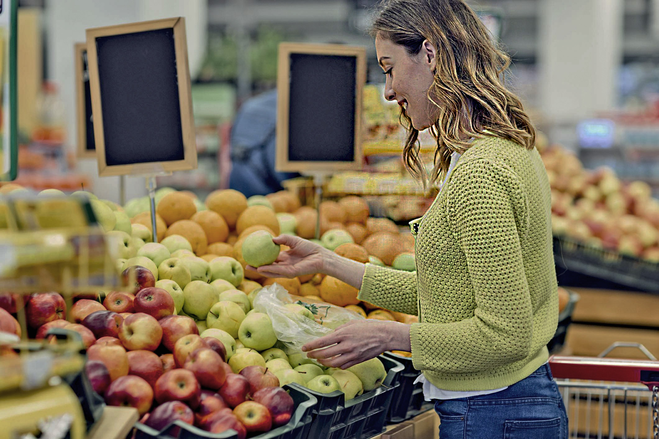 Mercadona lanza un novedoso desinfectante para fruta y verdura y logra un  éxito de ventas