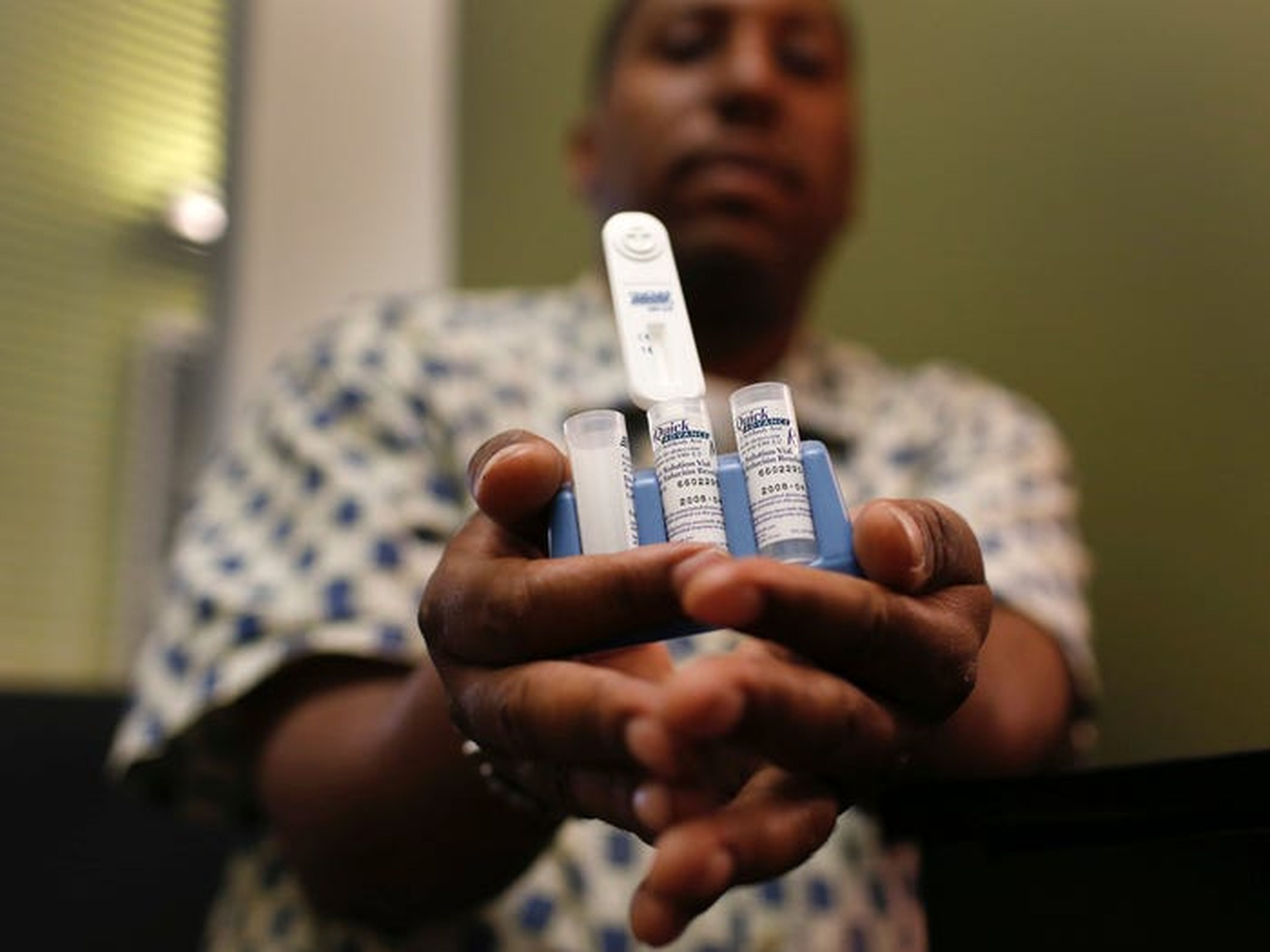 Un kit de prueba rápida de anticuerpos contra el VIH OraQuick Advance, del 3 de julio de 2012.