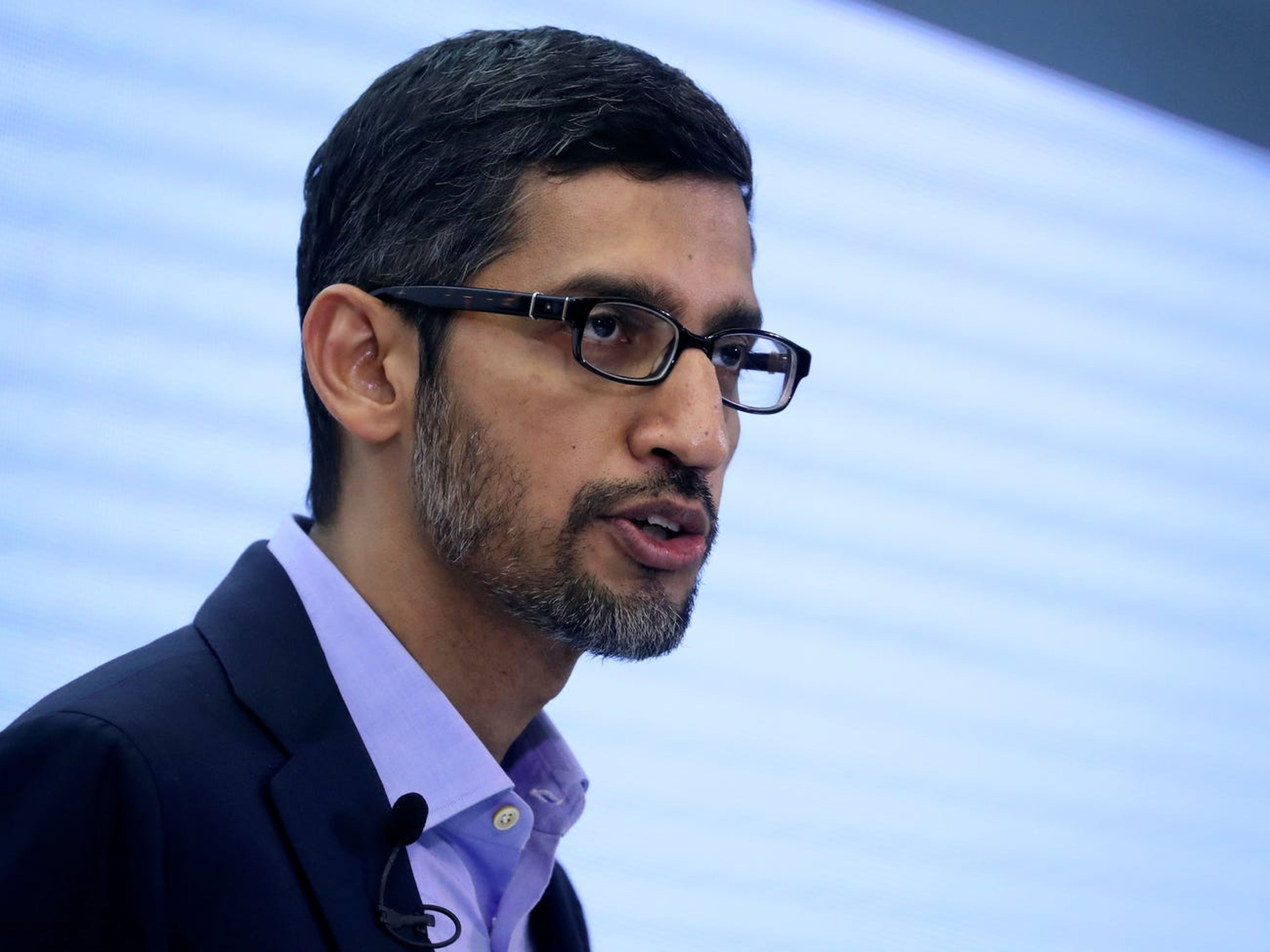Sundar Pichai, CEO de Google y Alphabet, habla sobre inteligencia artificial durante una conferencia de expertos de Bruegel en Bruselas, Bélgica, el 20 de enero de 2020.