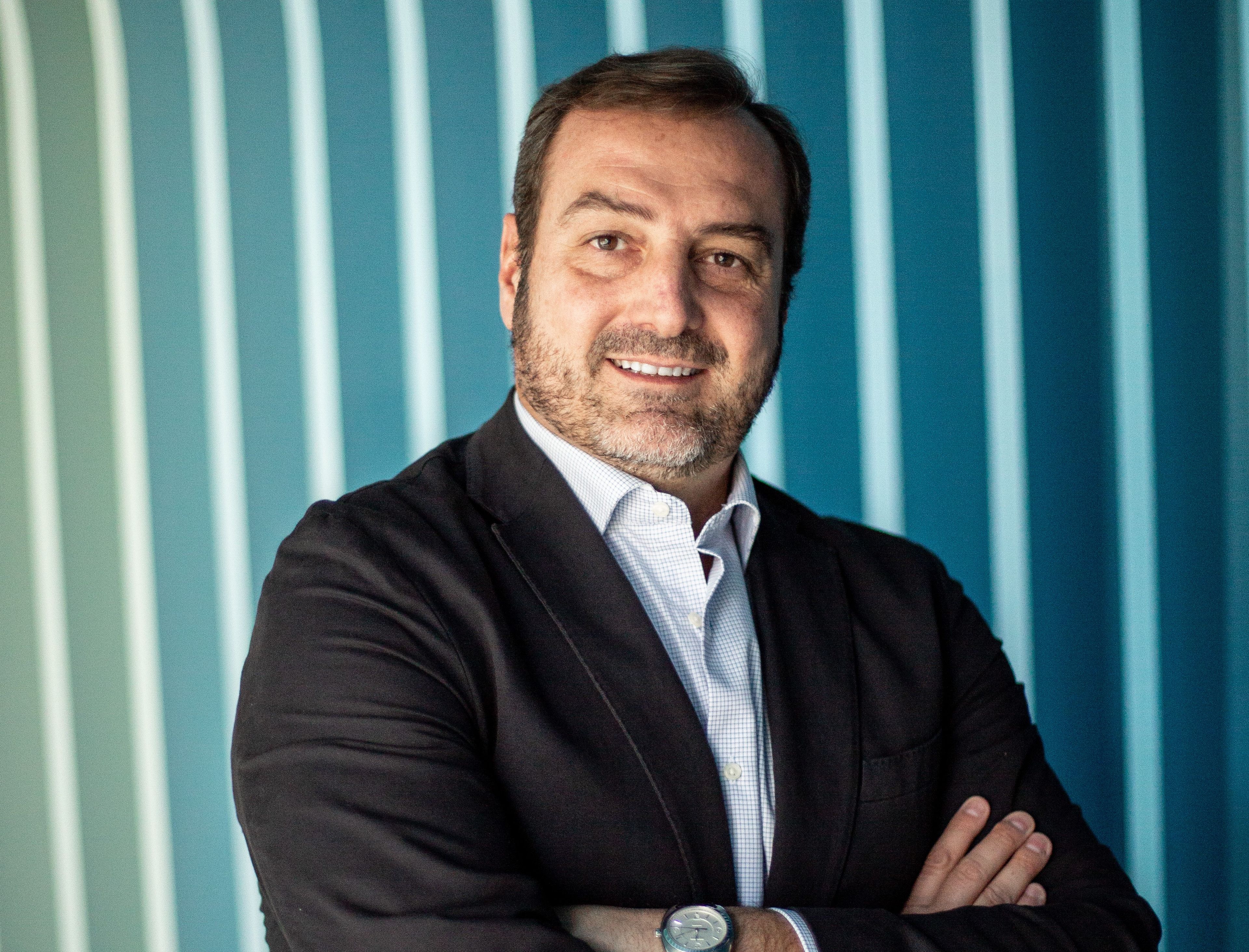 Ángel Sáenz de Cenzano, Head of Spain and Portugal en LinkedIn.