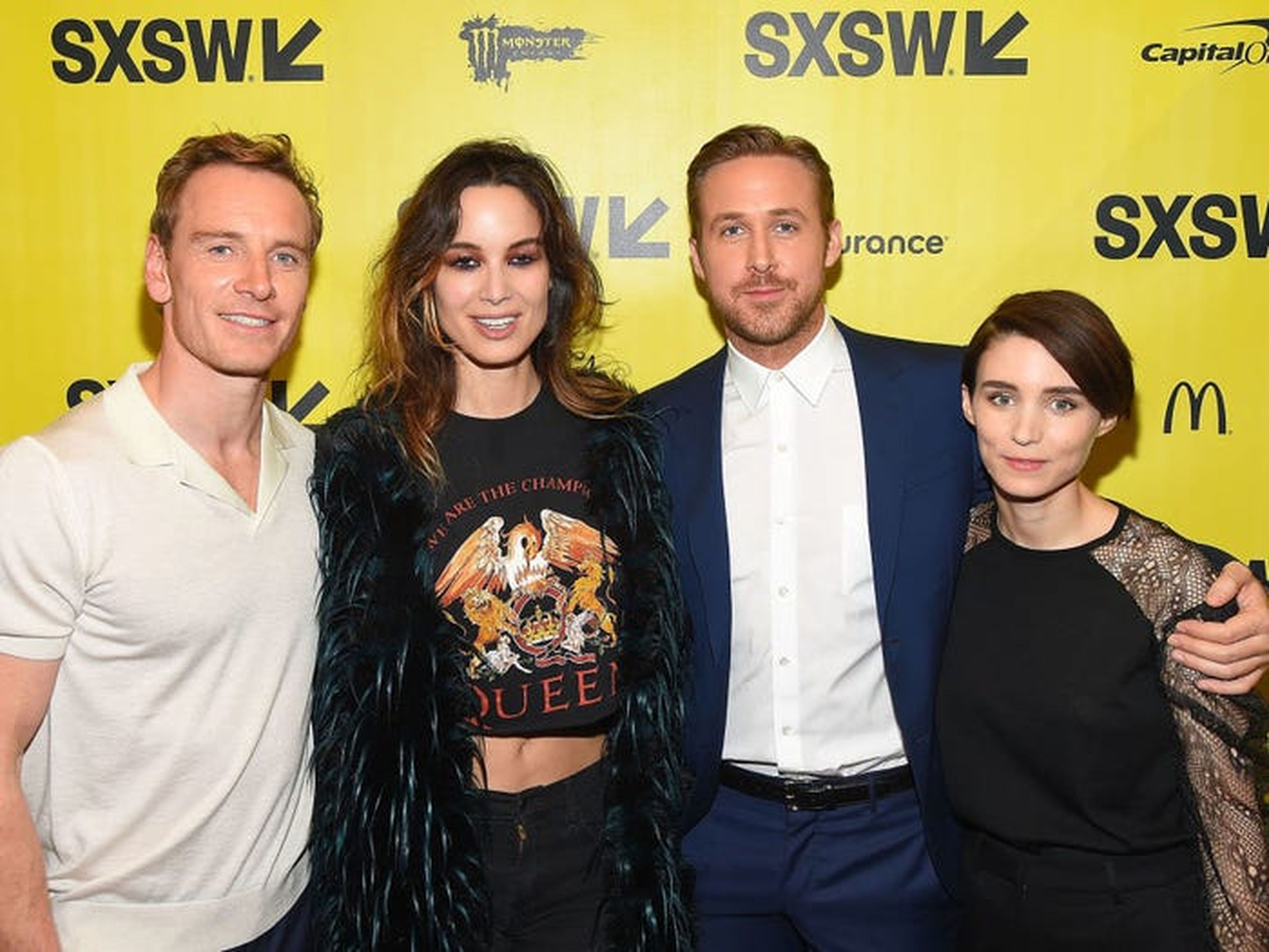 Michael Fassbender, Berenice Marlohe, Ryan Gosling y Rooney Mara asisten al estreno de "Song To Song" en la Conferencia SXSW 2017.
