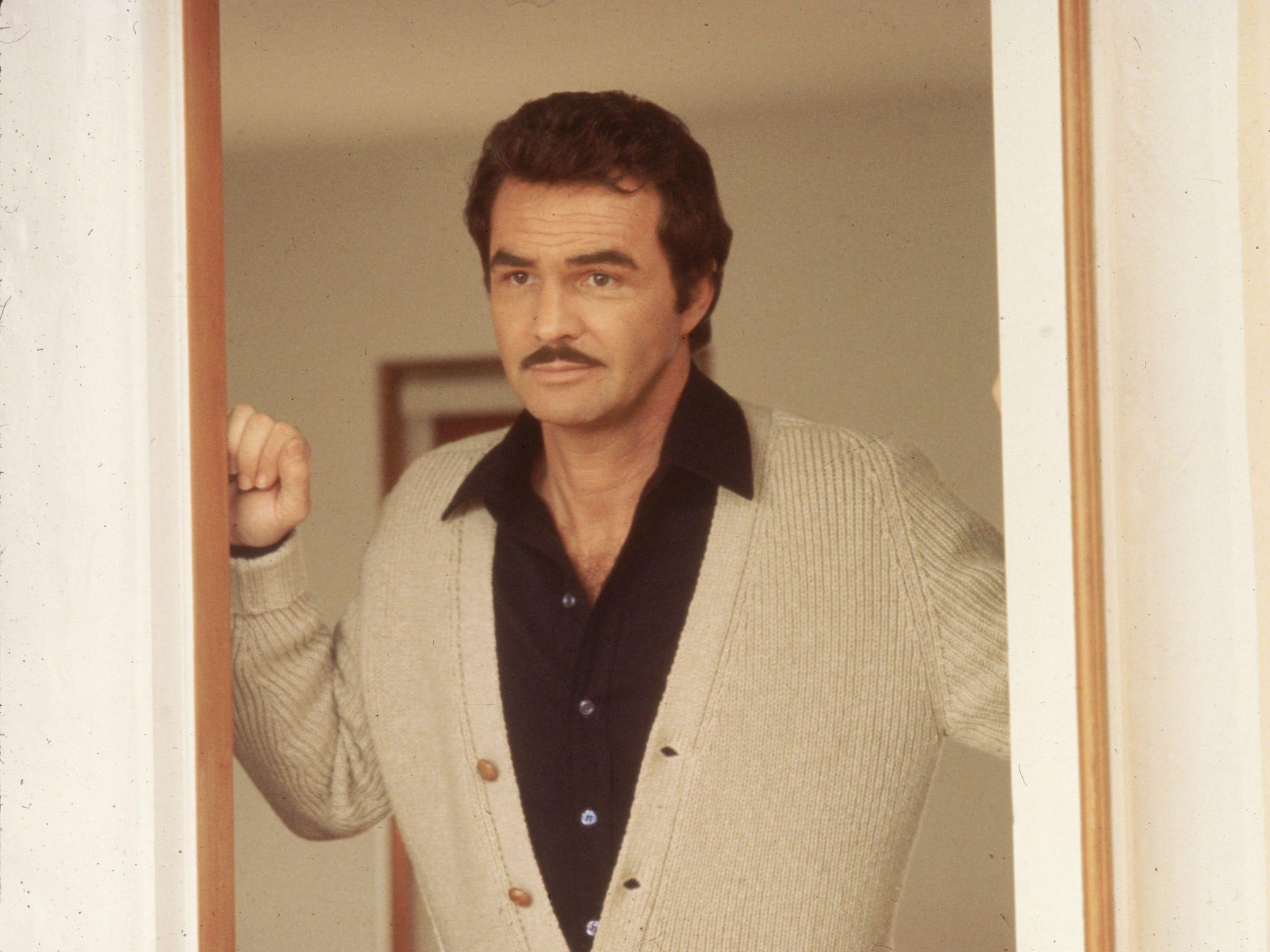 El actor nominado al Oscar Burt Reynolds en 1975.