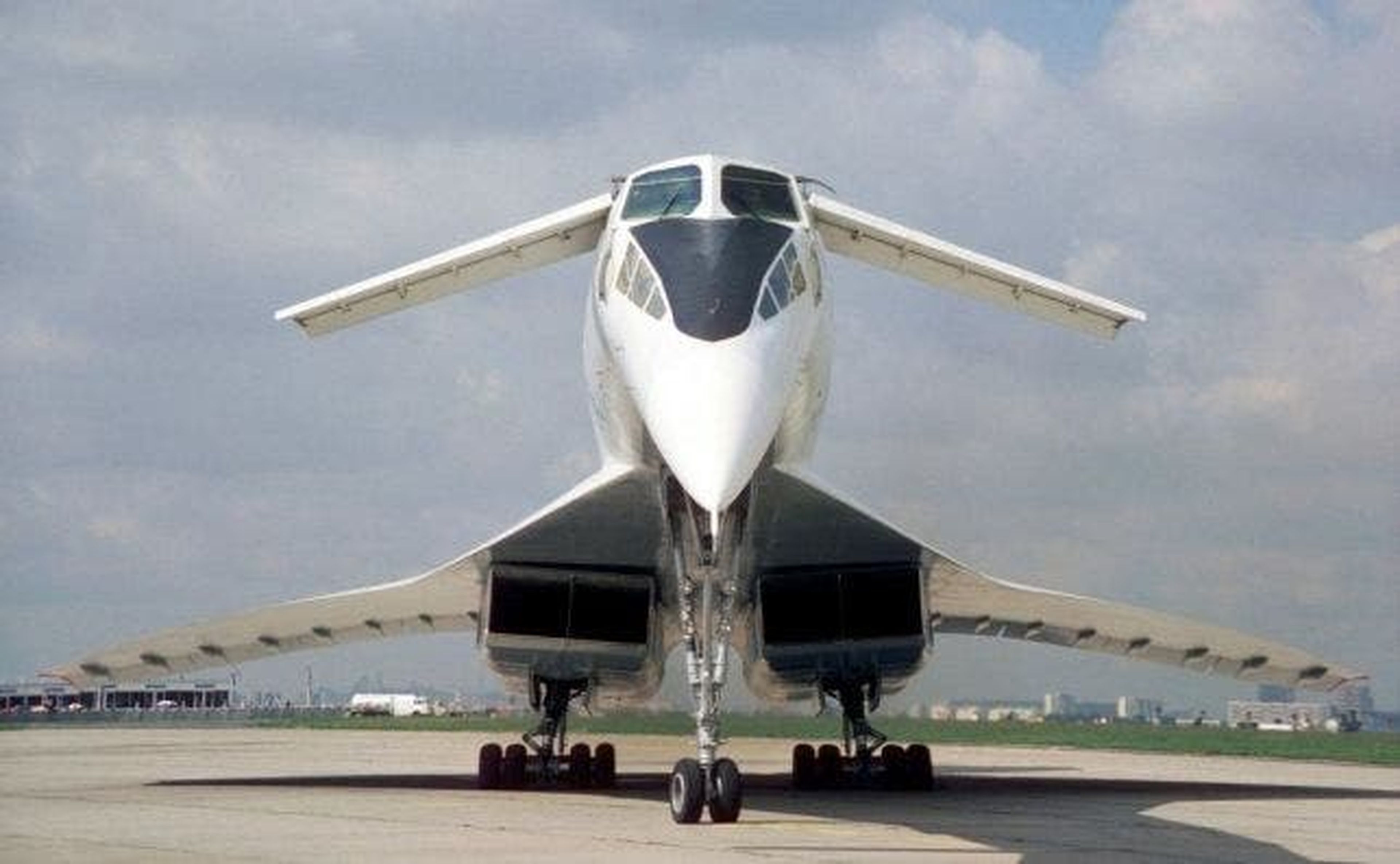 El Tupolev TU144 dejó de volar hace 40 años. Ahora Rusia quiere una nueva oportunidad