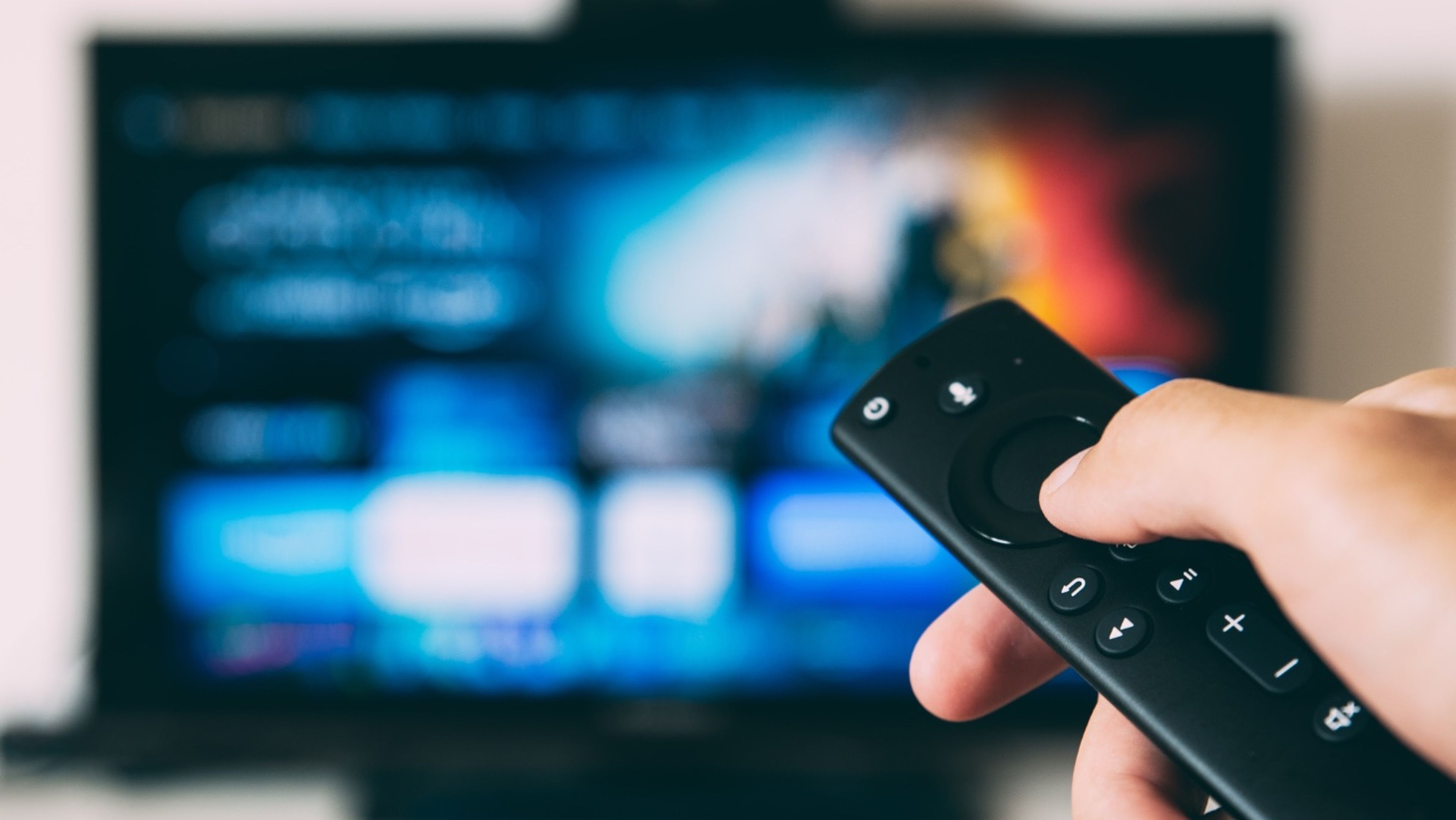 Características clave que no pueden faltar en tu Smart TV 