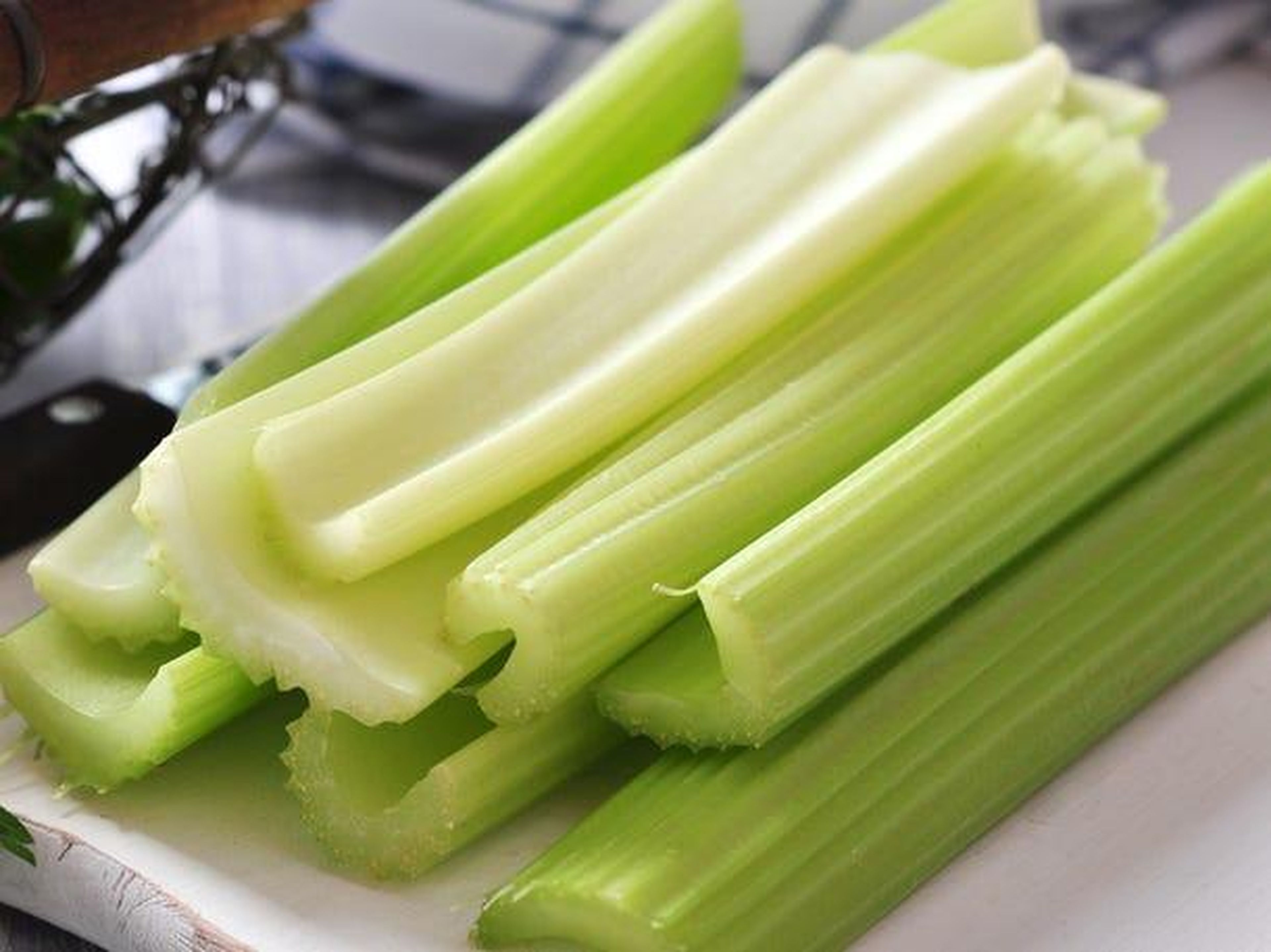 Celery in foil can stay crisp for a week.
