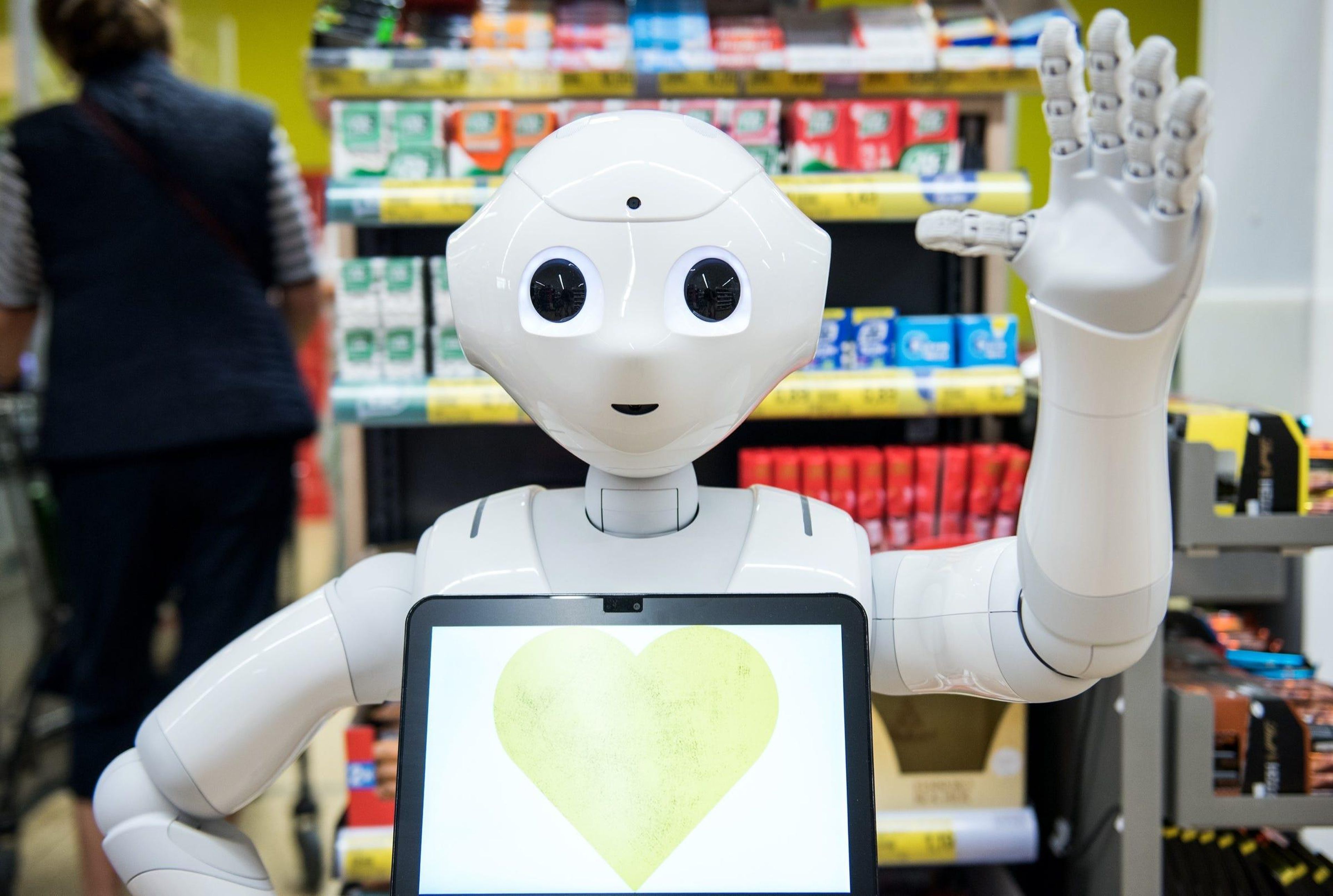 El robot humanoide Pepper de Softbank se está utilizando en todo el mundo.