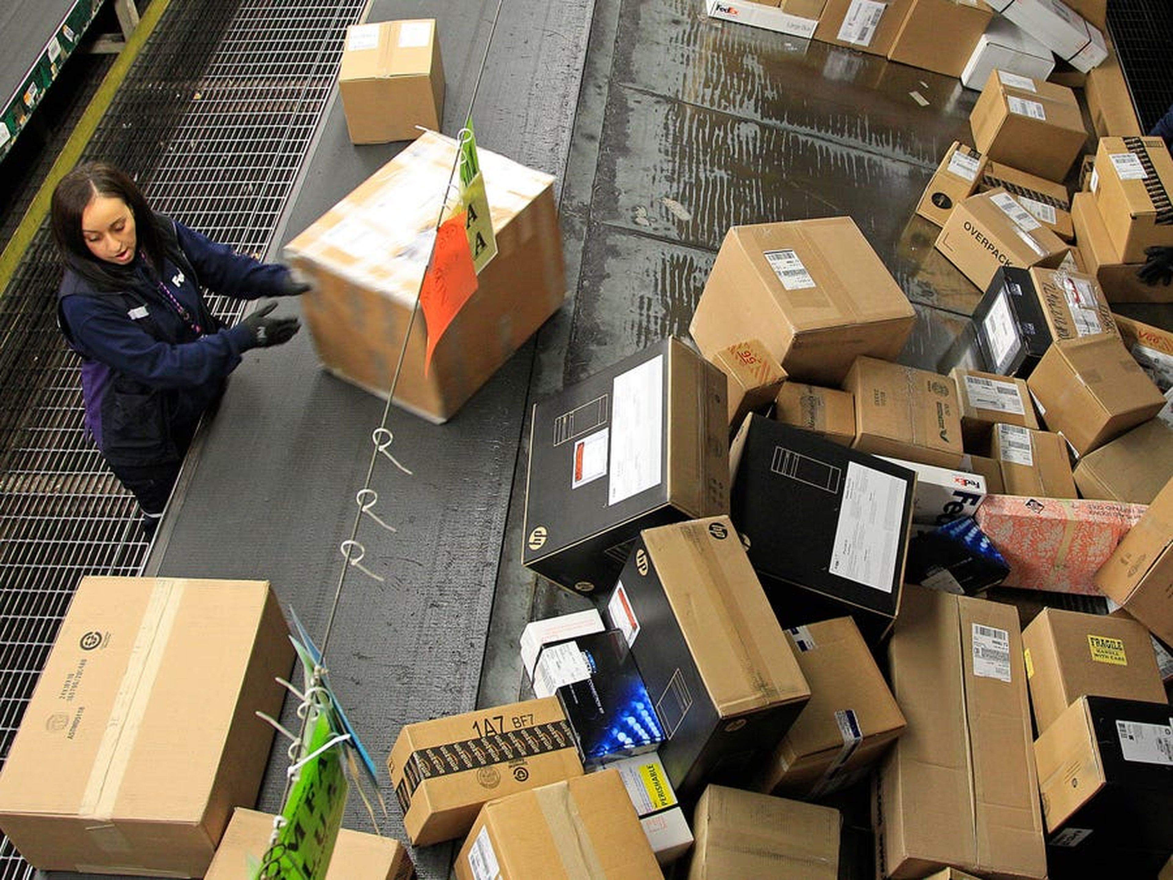El CEO de Shopify dice que Amazon no es un competidor, pero el CEO de Amazon dice que sí lo es.