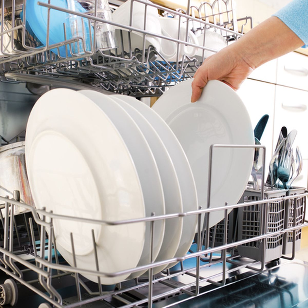 10 cosas que no sabías que se pueden lavar en el lavavajillas