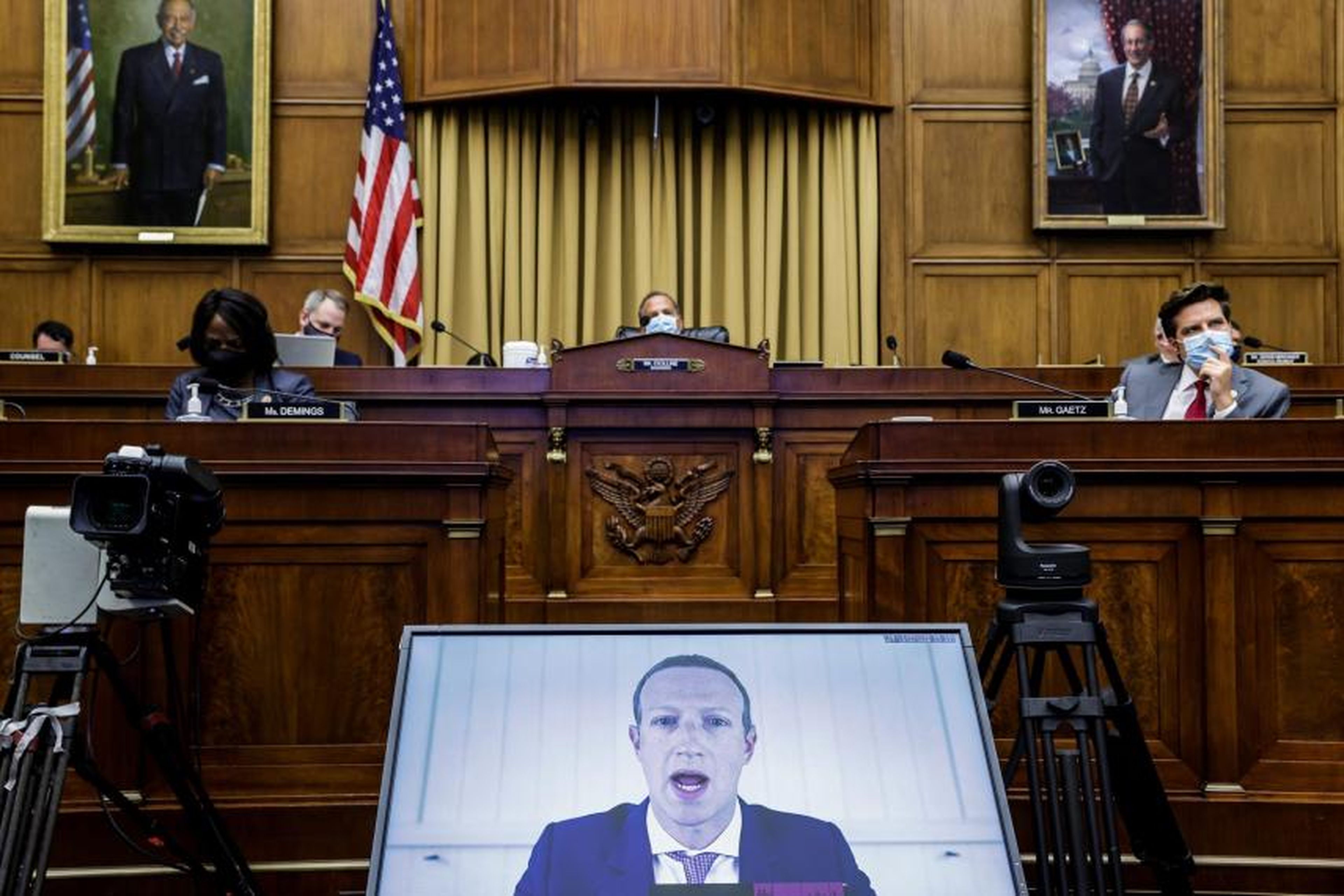 Mark Zuckerberg declarando ante la Cámara de Representantes por videoconferencia.