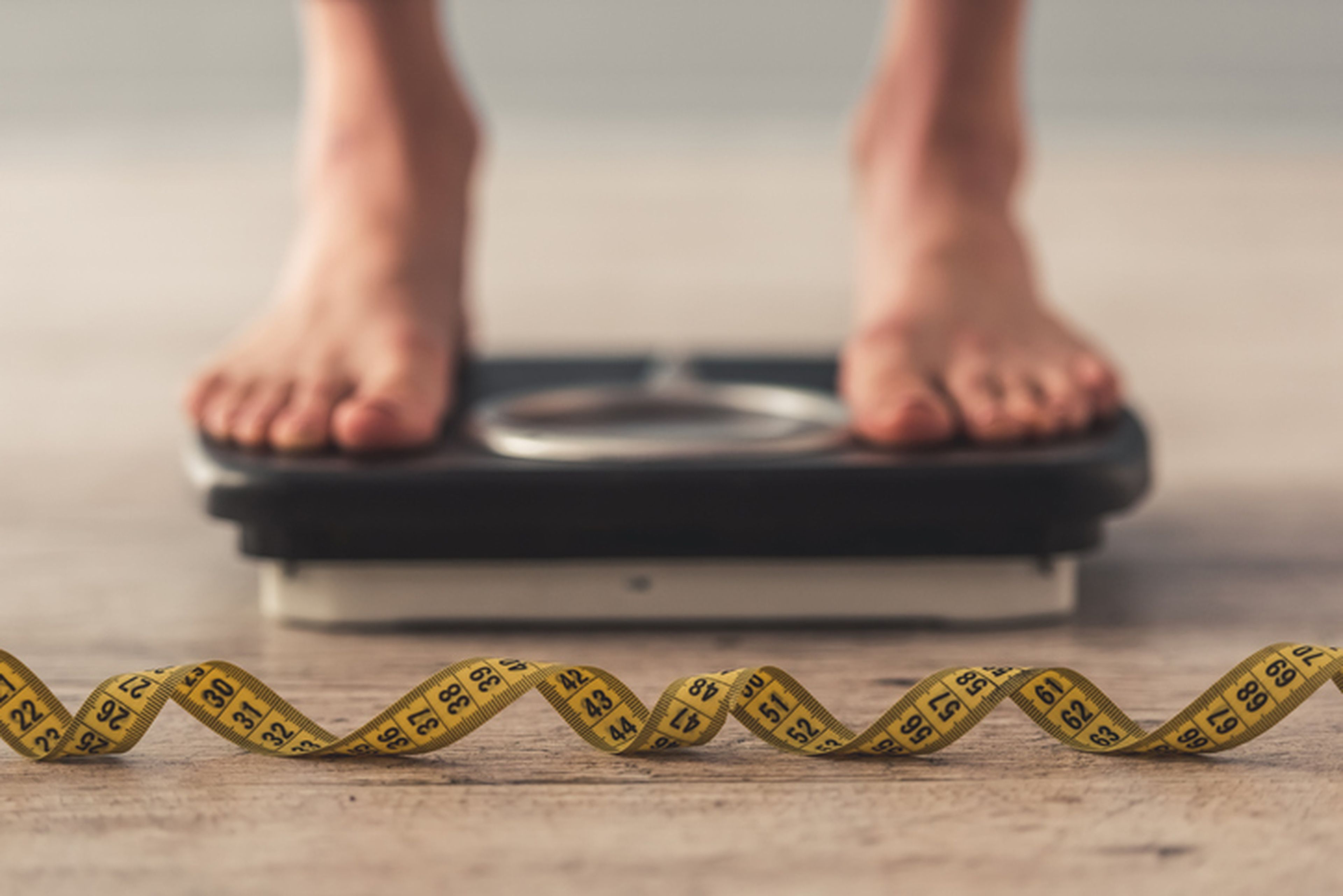 Perder peso a los 30: ¿por qué es tan complicado?