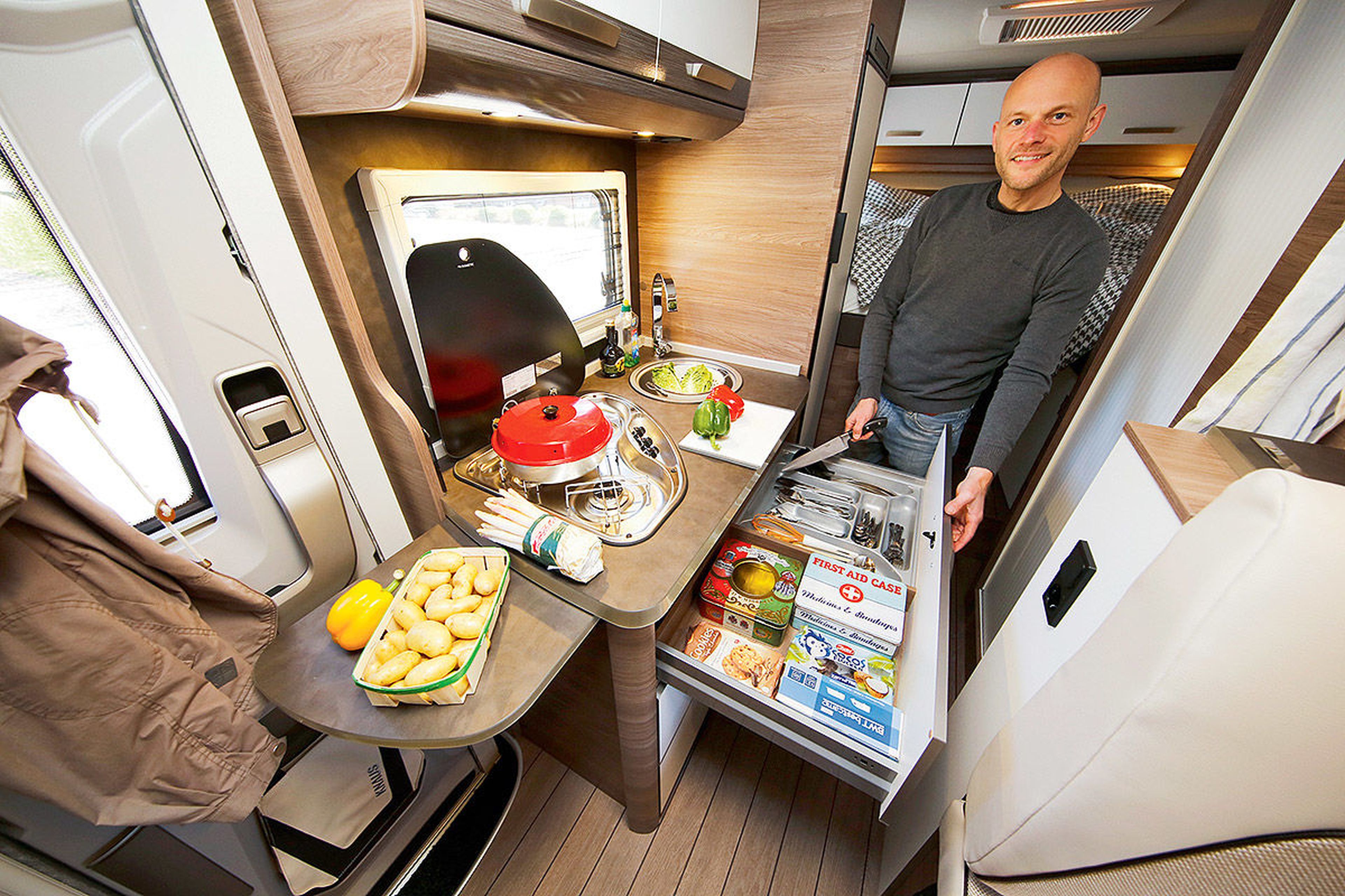 Cocina autocaravana