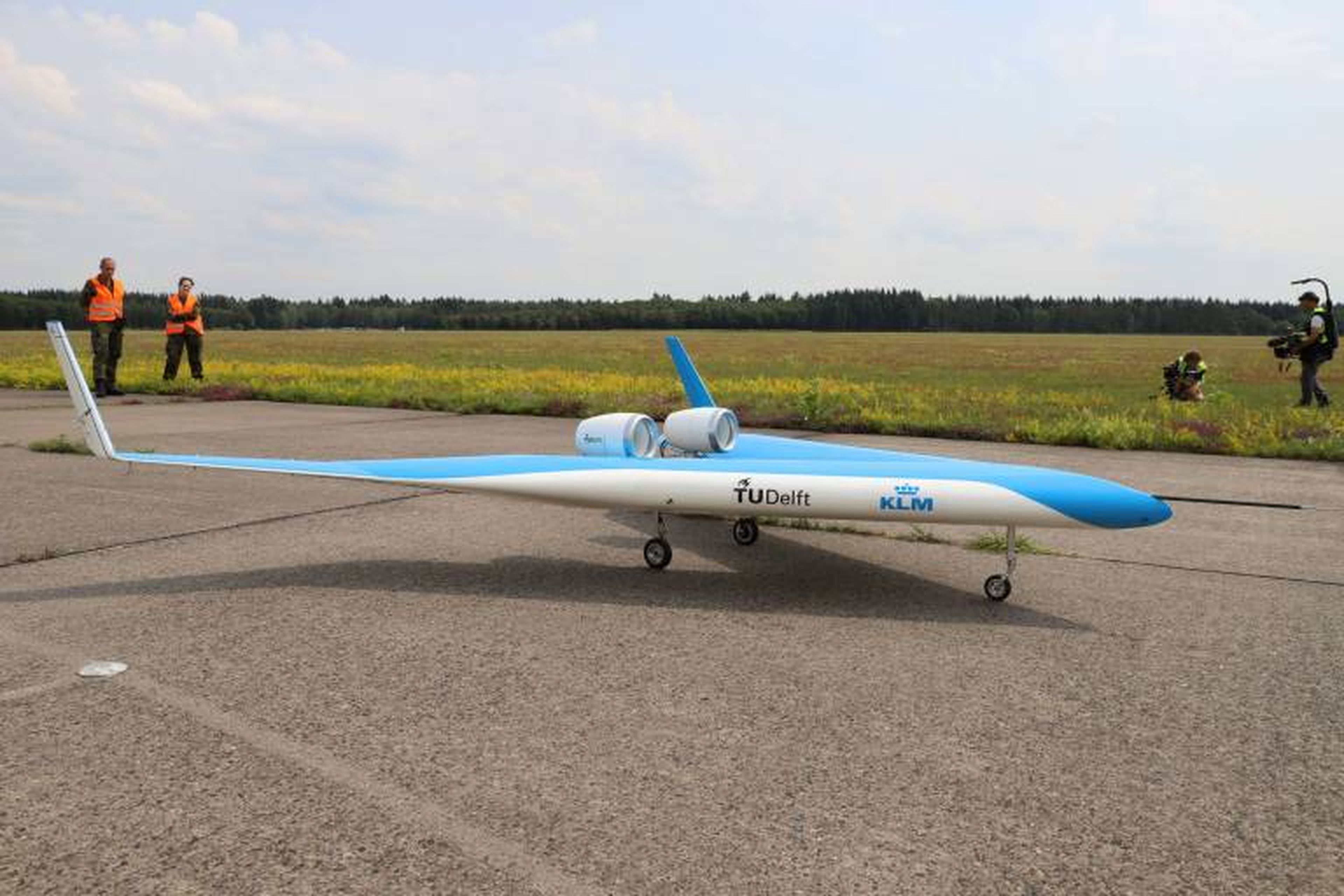 KLM: su revolucionario avión con forma de V comienza a volar