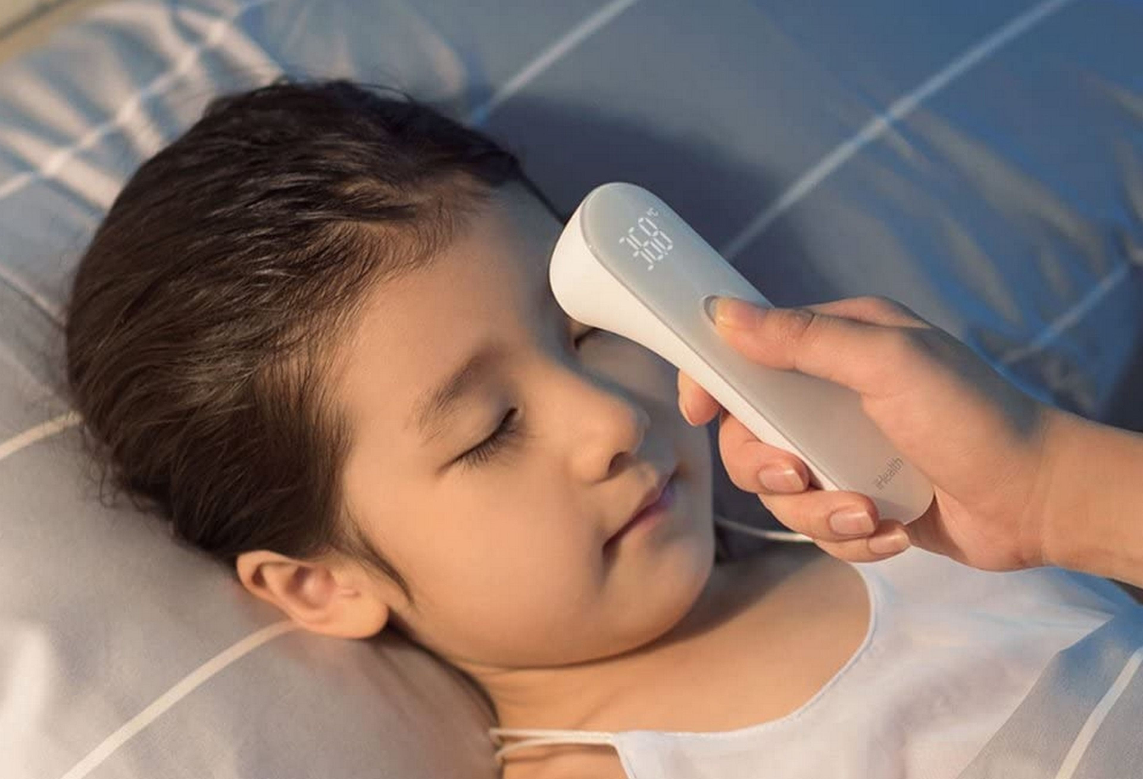 Este termómetro de Xiaomi en oferta es ideal para tomar la temperatura a los niños en la vuelta al cole