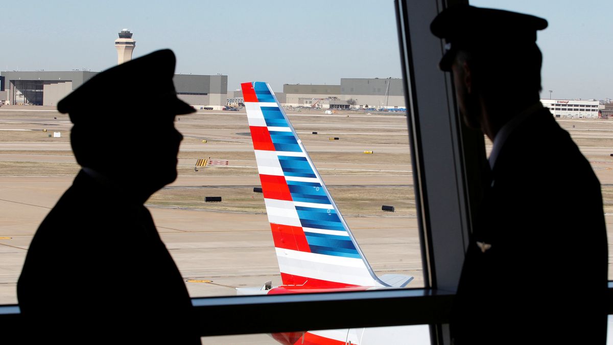 American Airlines flight to Madrid diverted after bathroom overflow