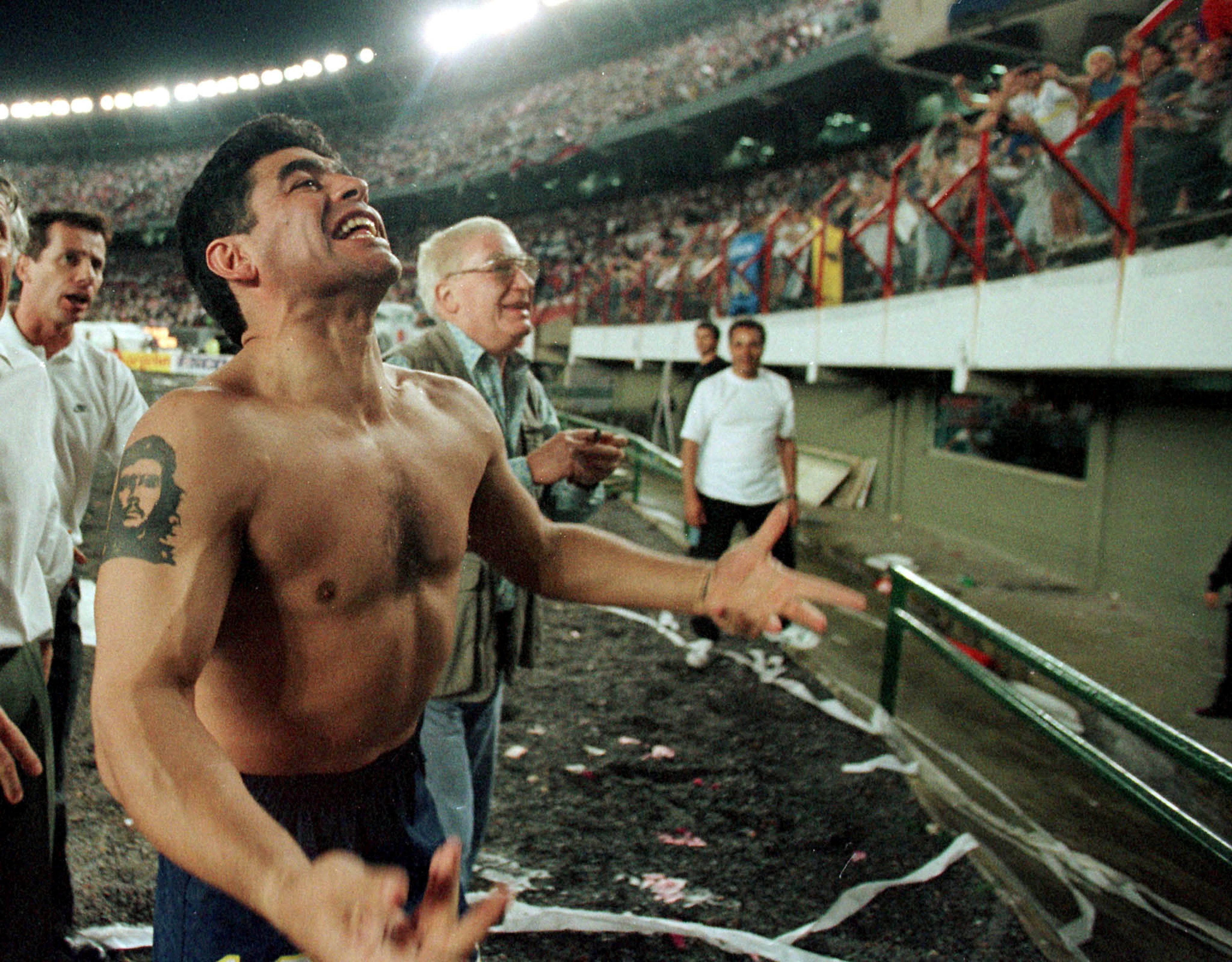 Maradona celebra una victoria del Boca