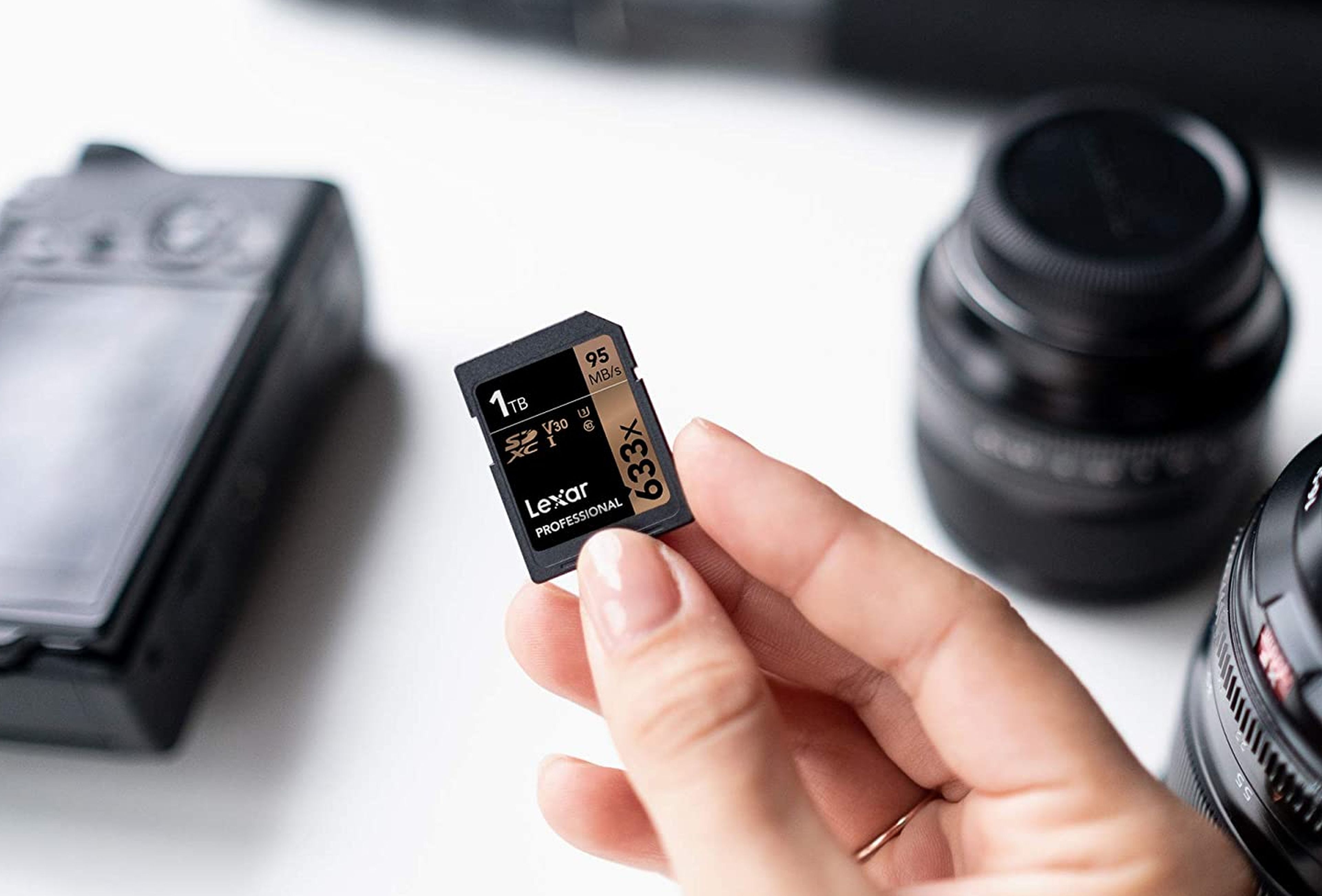 O cualquiera comportarse oficial Esta tarjeta SD 64 GB es ideal para guardar vídeos 4K y vale 10 euros |  Business Insider España