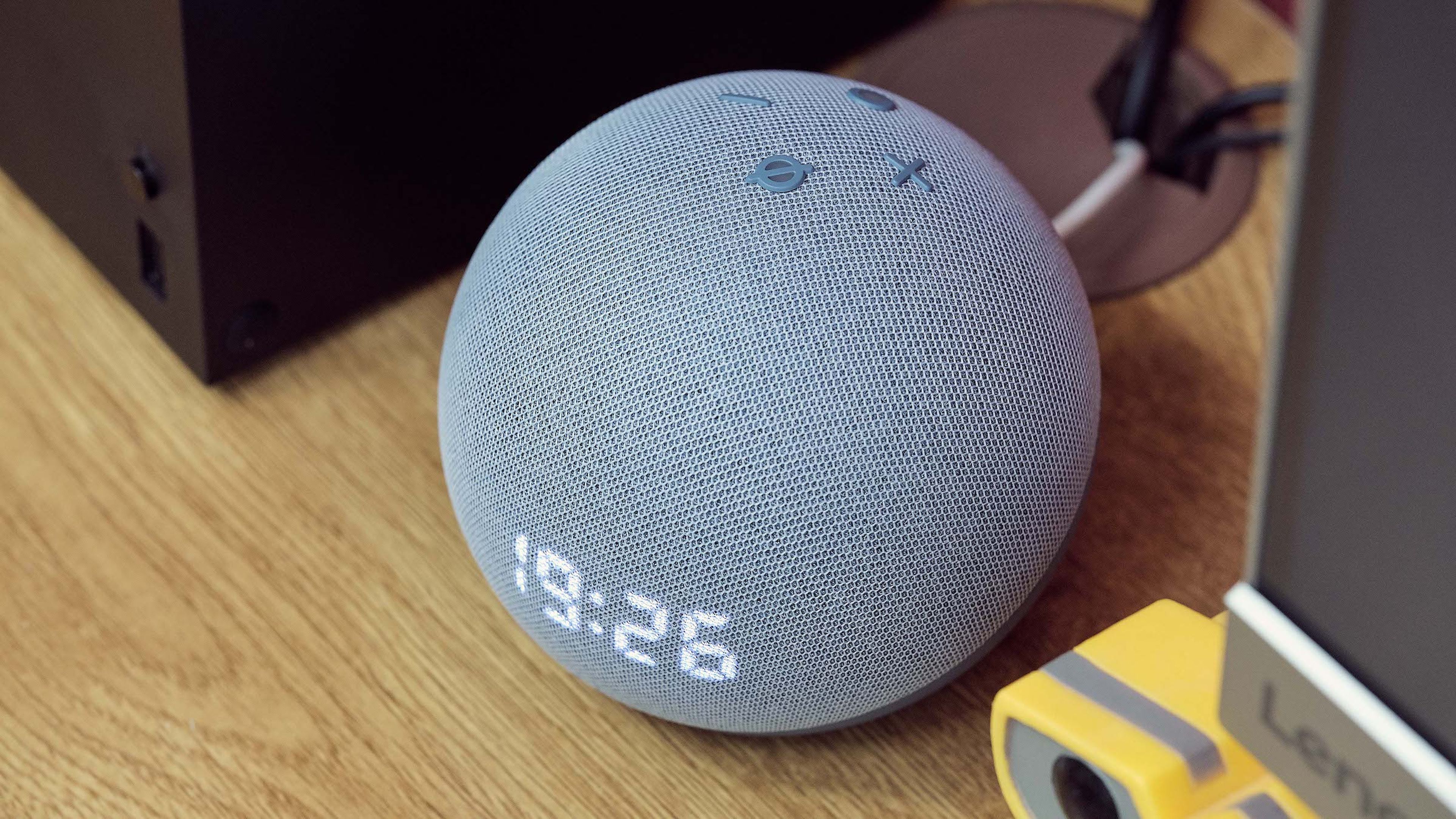 Google Nest Mini - Altavoz inteligente de 2ª generación con asistente  Google - Carbón (renovado)