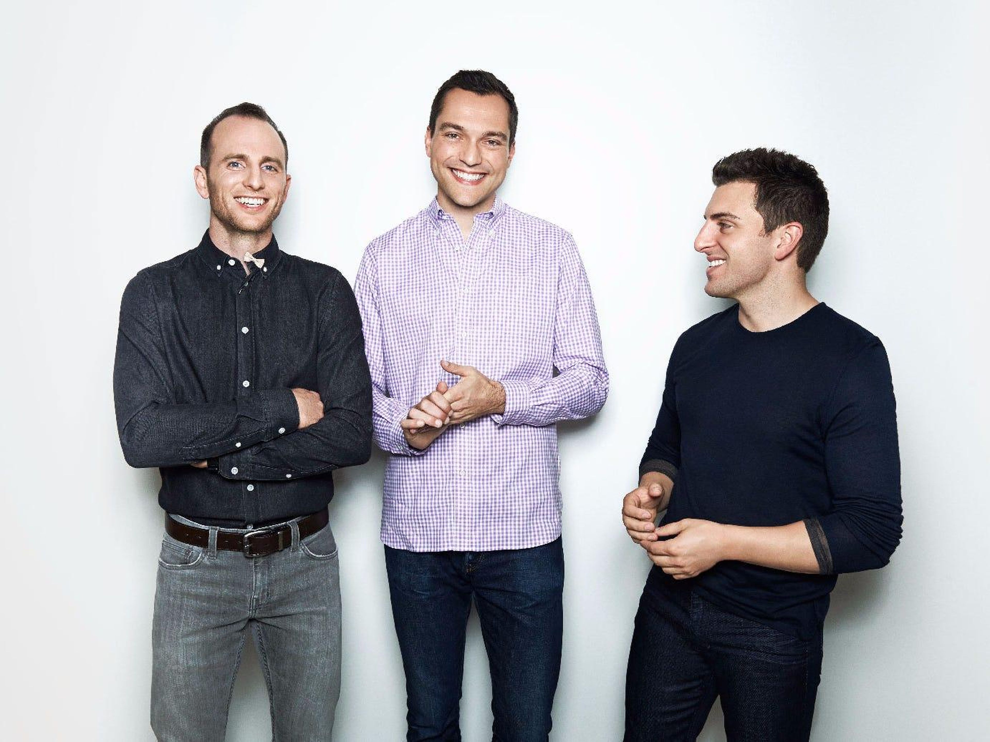 Desde la izquierda: los cofundadores de Airbnb, Joe Gebbia, Nathan Blecharczyk y Brian Chesky.