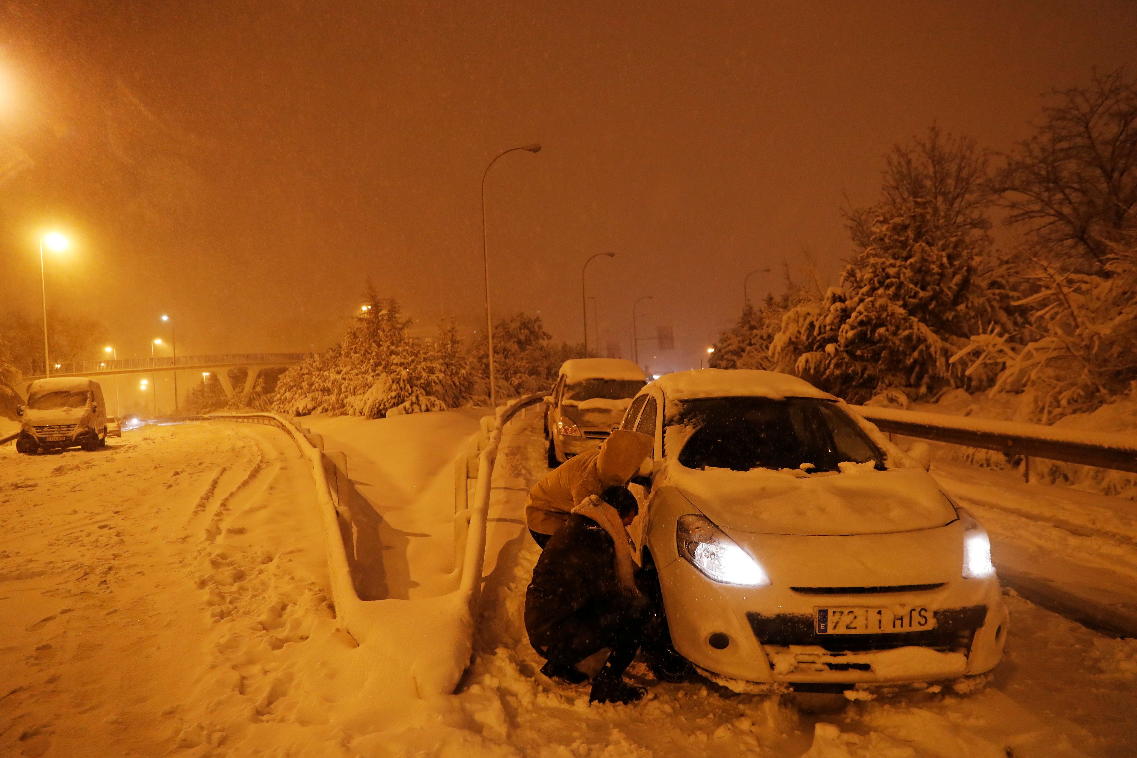 coches tras la nevada de Filomena en Madrid