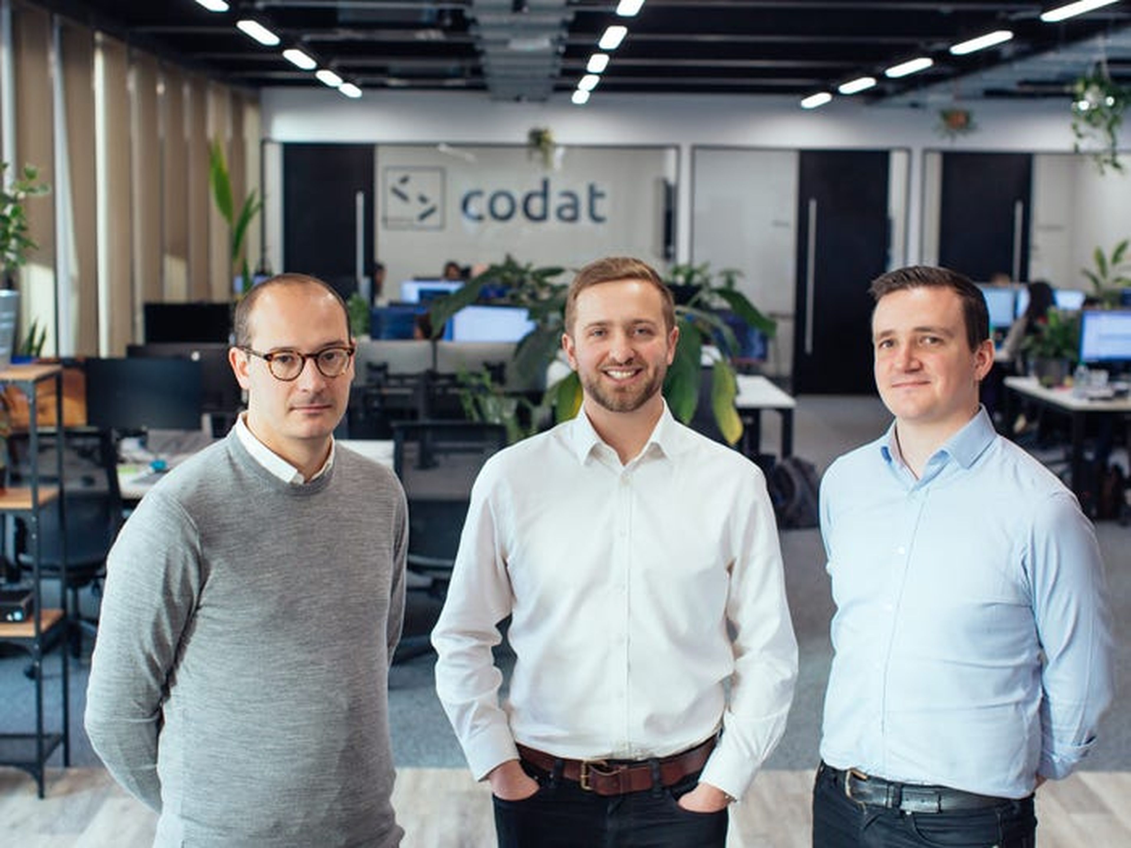 El equipo fundador de Codat, Peter Lord, Alex Cardona y David Hoare.