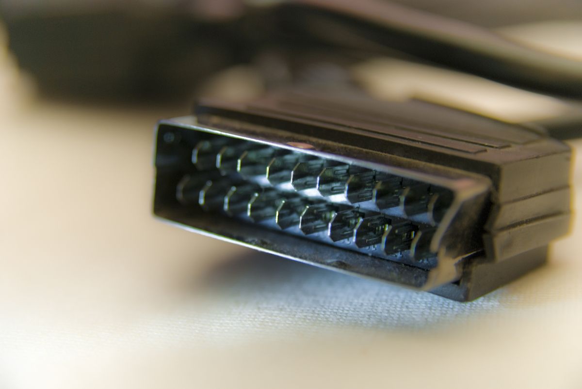 Cómo utilizar el Chromecast en una televisión antigua