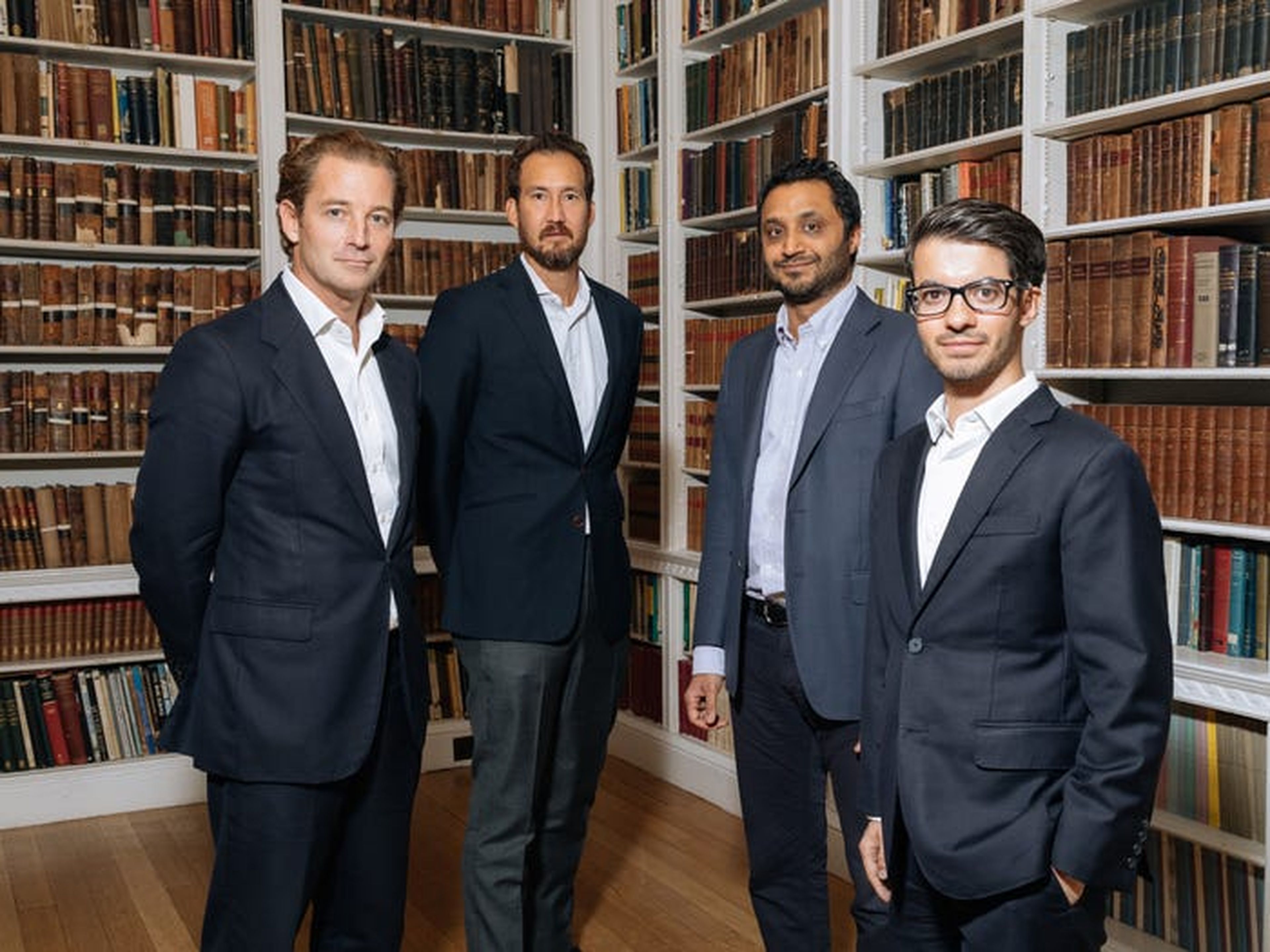 Fundadores y ejecutivos de PrimaryBid, de izquierda a derecha: James Deal, Eric Low, Anand Samabsivan y Kieran D'Silva.
