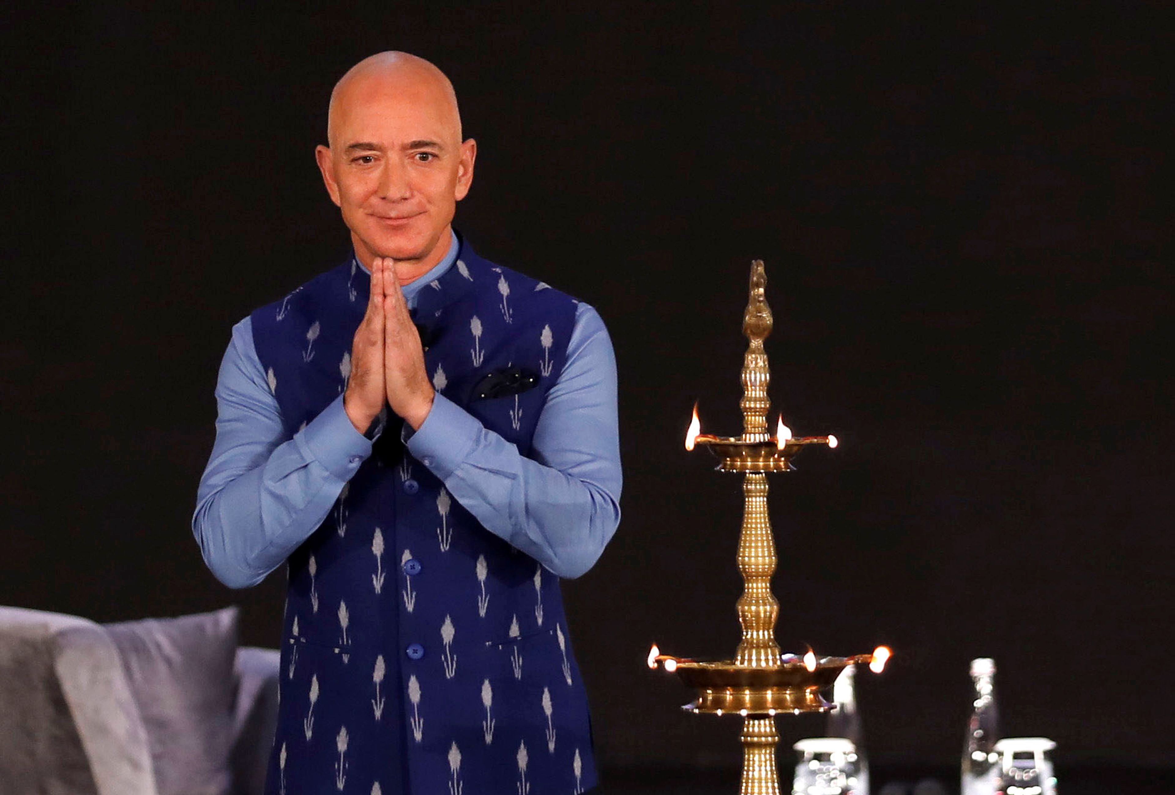 El fundador y CEO de Amazon, Jeff Bezos, en un evento en Nueva Delhi, India.