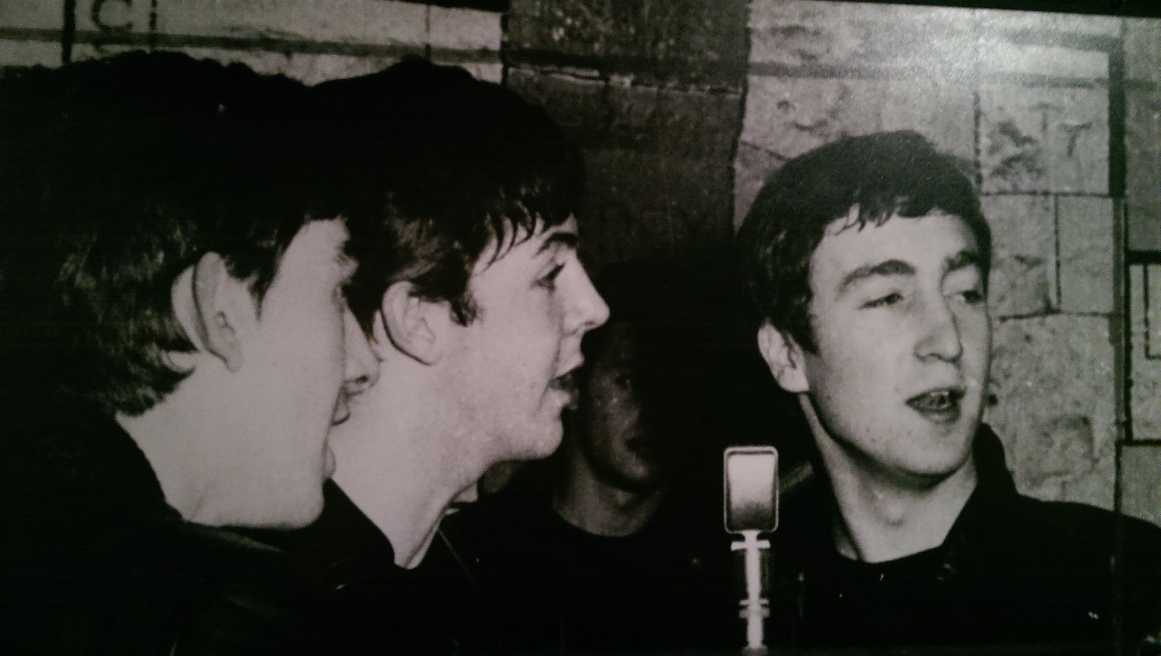 Unos jóvenes Lennon y McCartney.