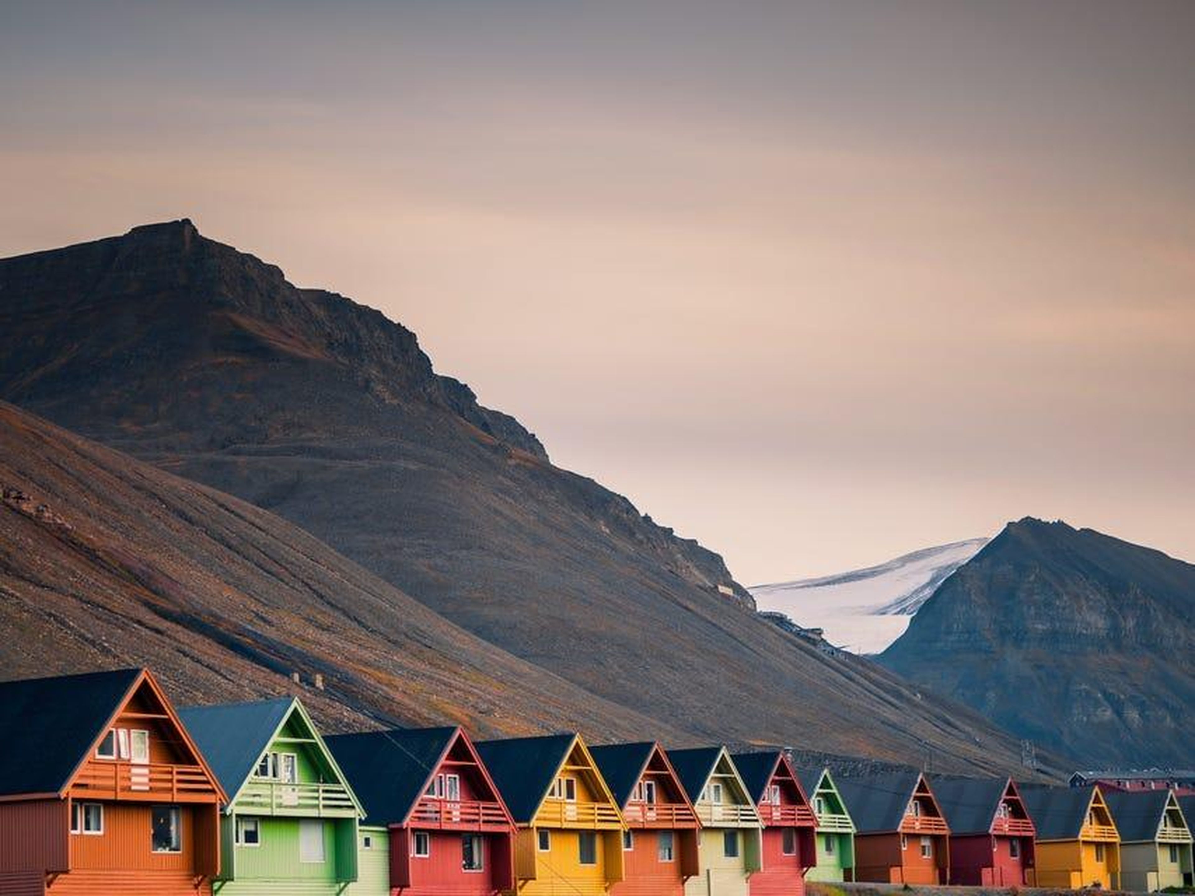 Casas coloridas en Longyearbyen.