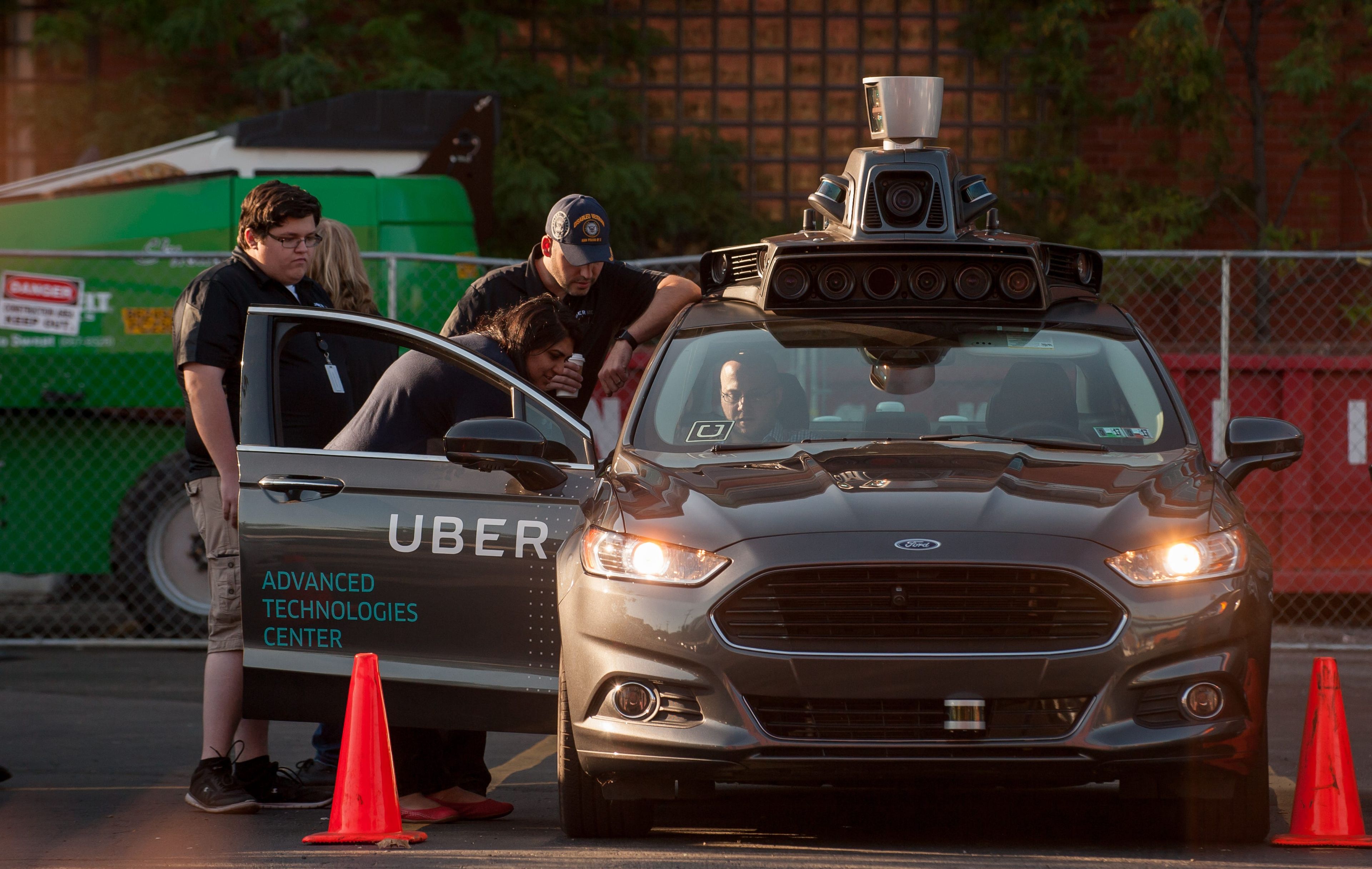 Uber lanzó su propio equipo de conducción autónoma en 2015, con sede en Pittsburgh.