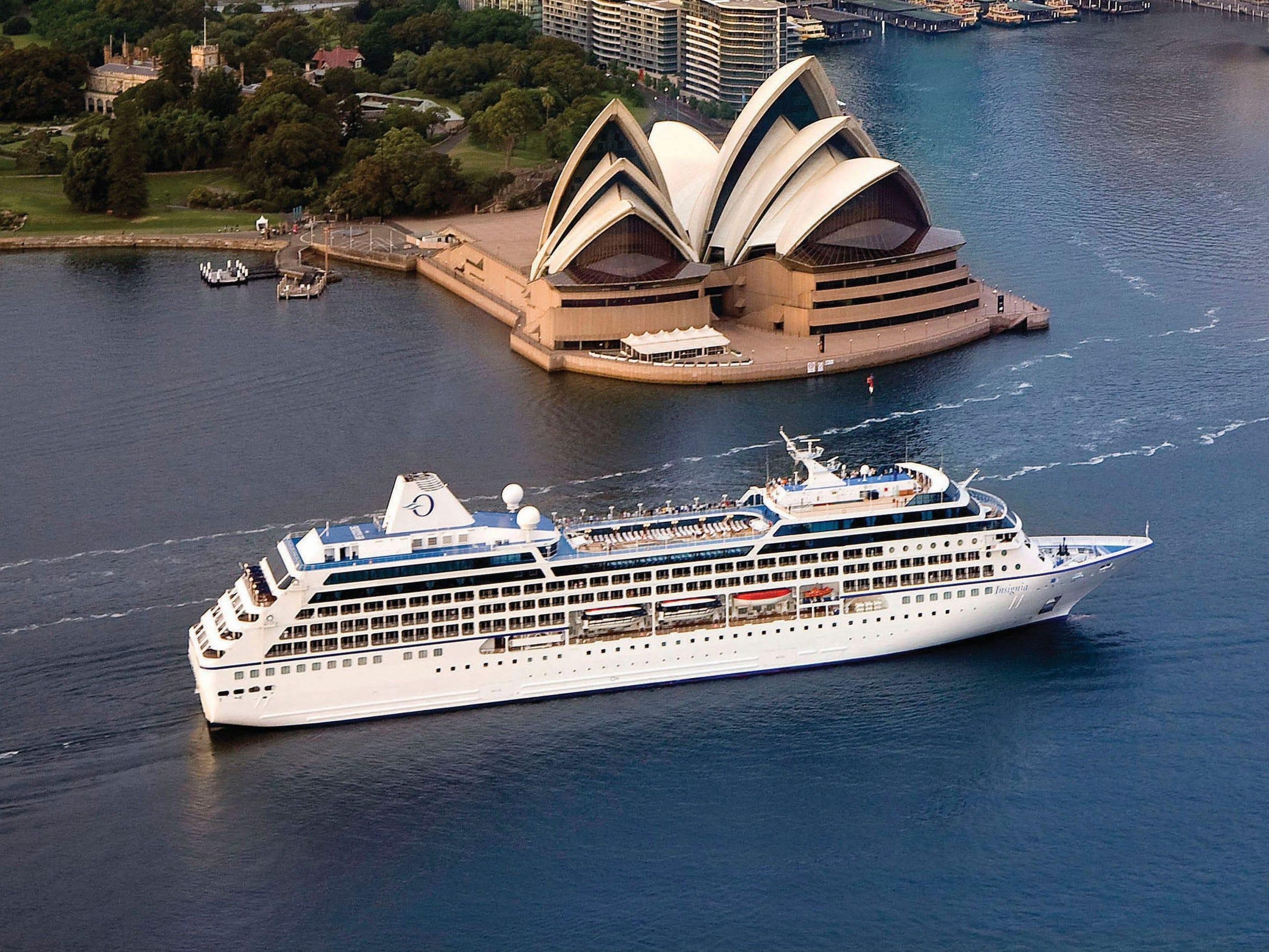 El crucero Insignia en Sydney, Australia.