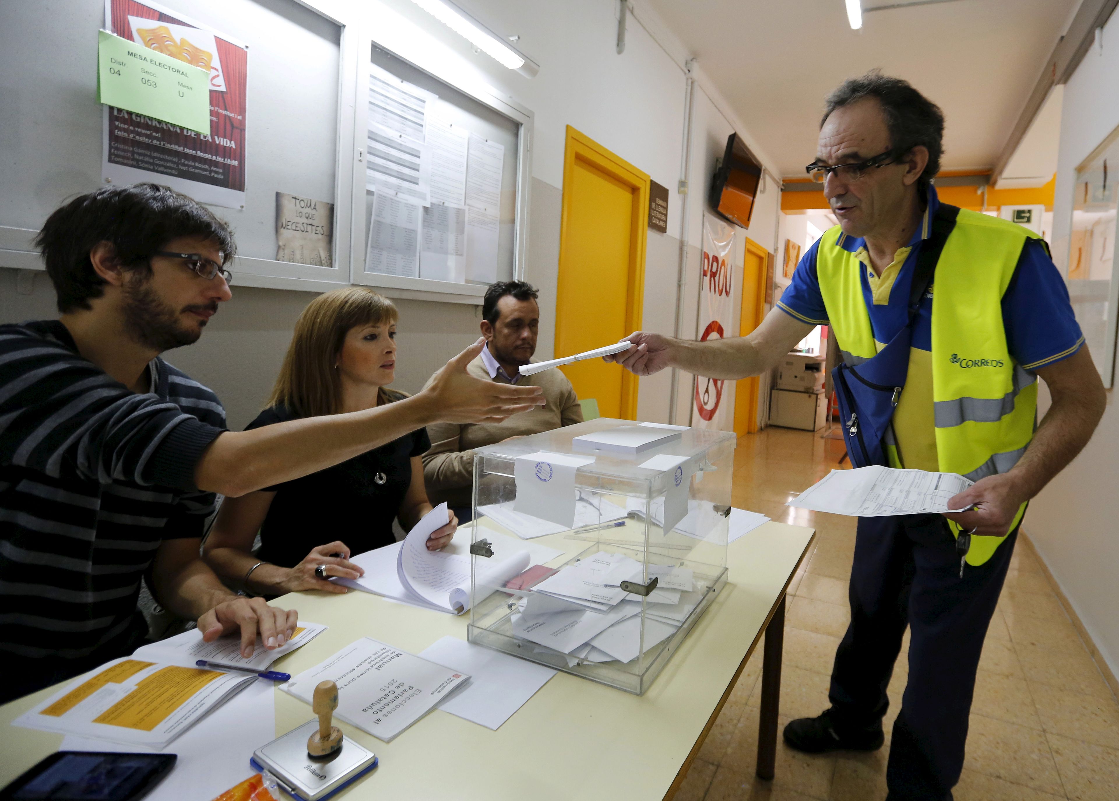 Voto por correo en las elecciones de Cataluña