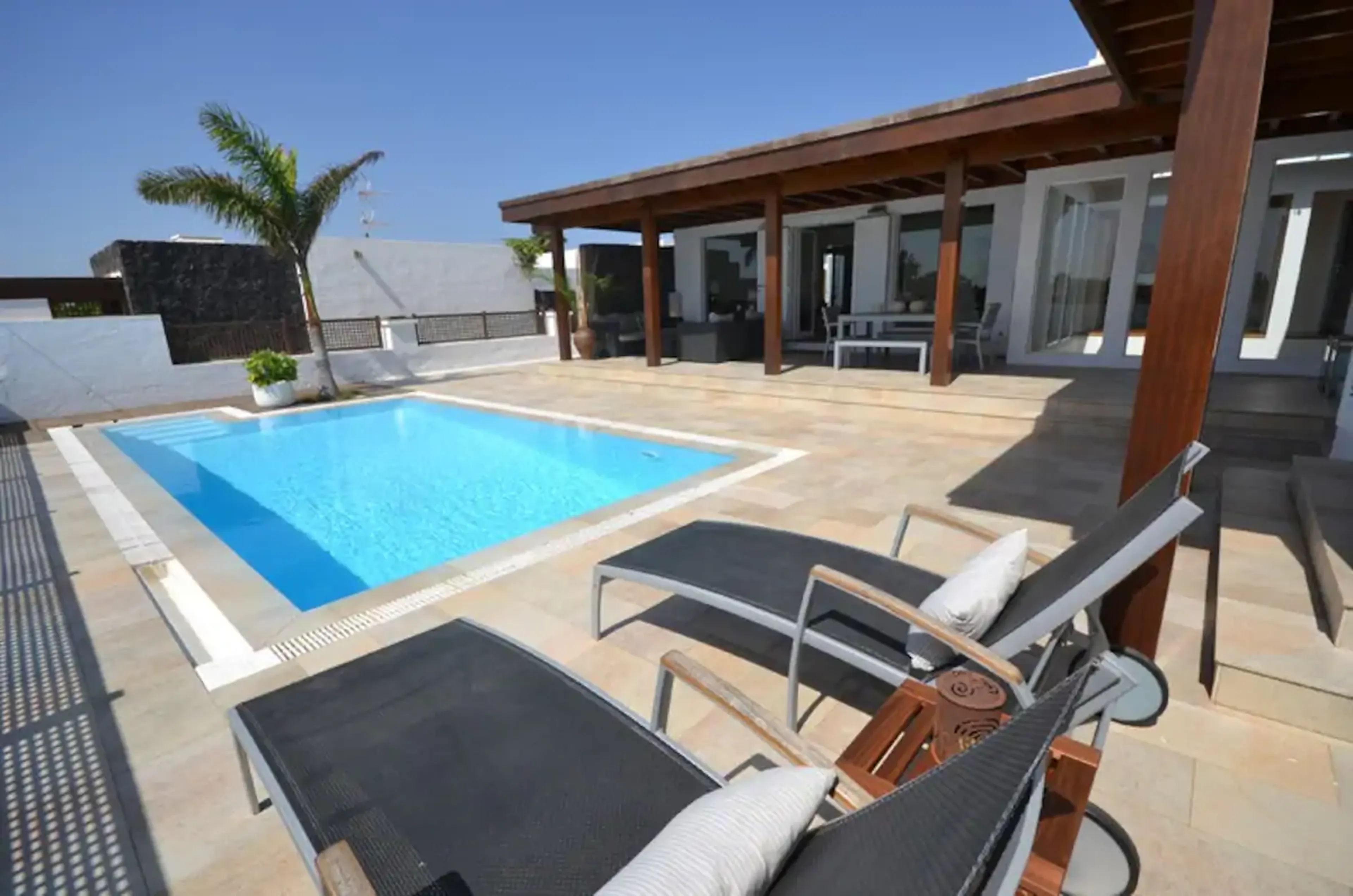 Airbnb con piscina
