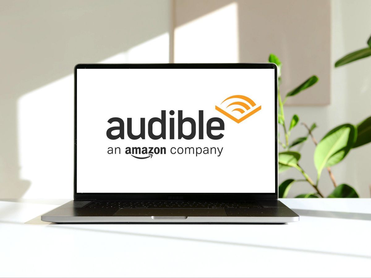 tiene un regalo para usuarios Prime, y es muy valioso: audiolibros  gratis durante 90 días