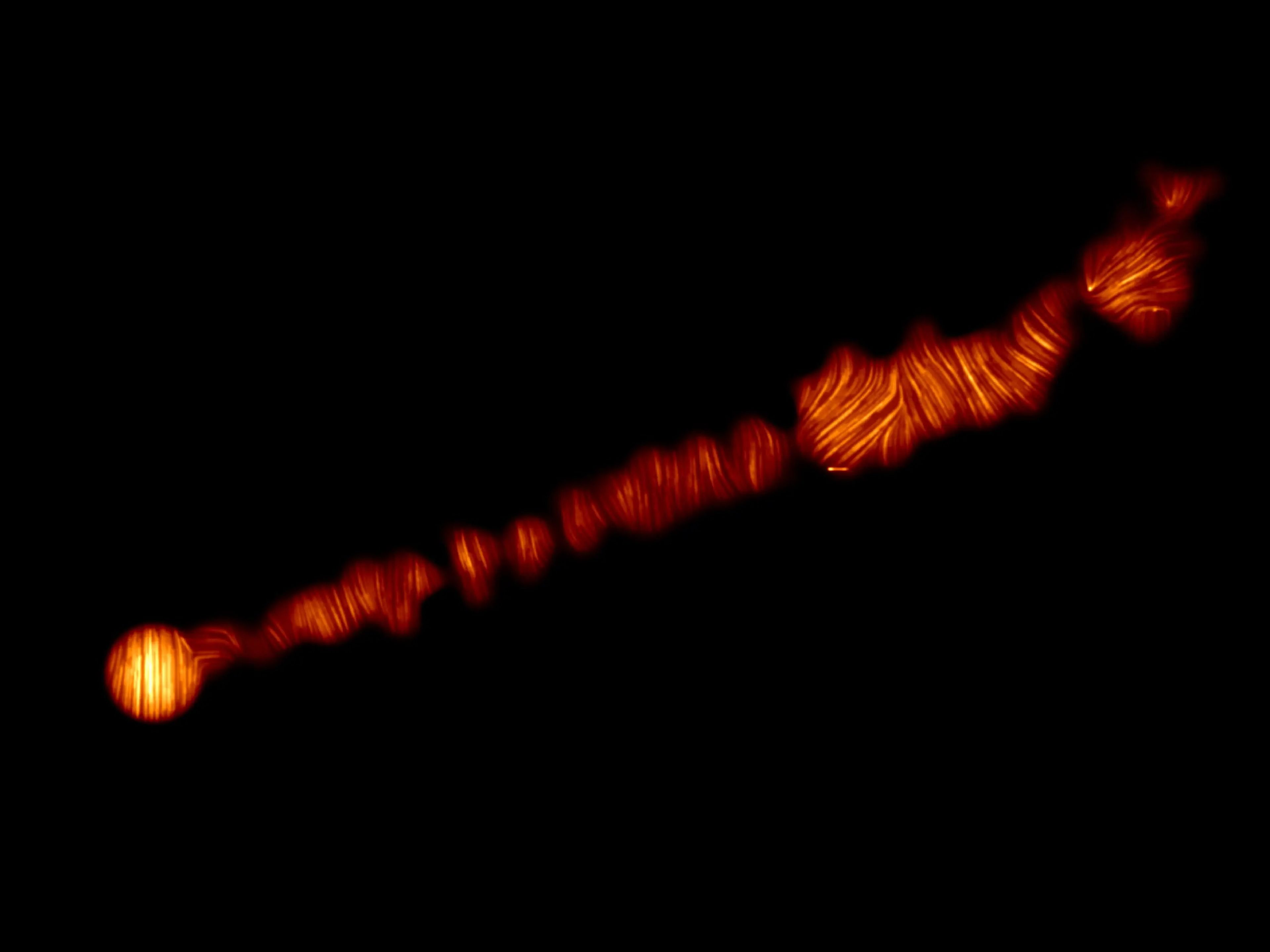 El chorro de M87 en luz polarizada.