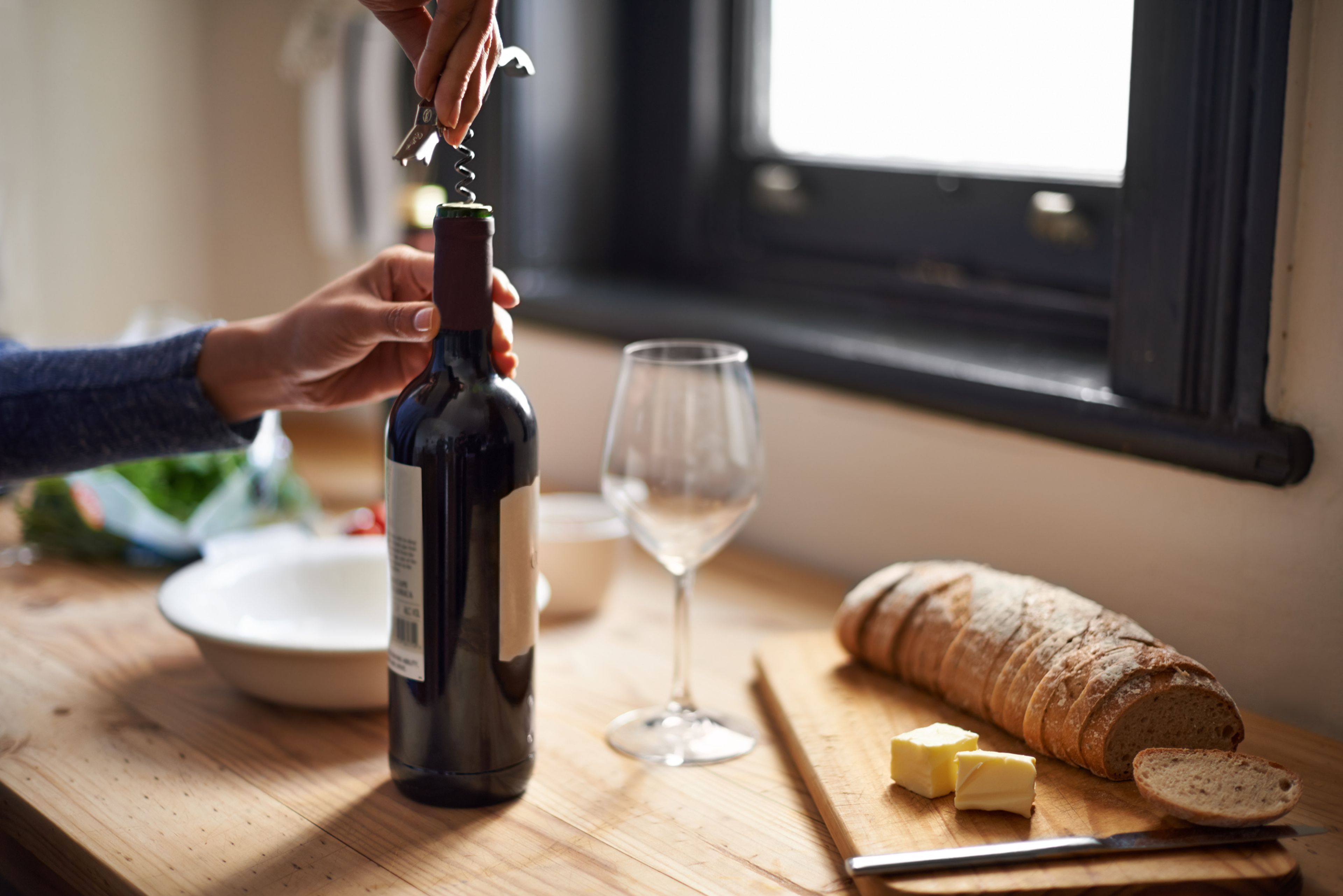 Cómo almacenar las botellas de vino en casa