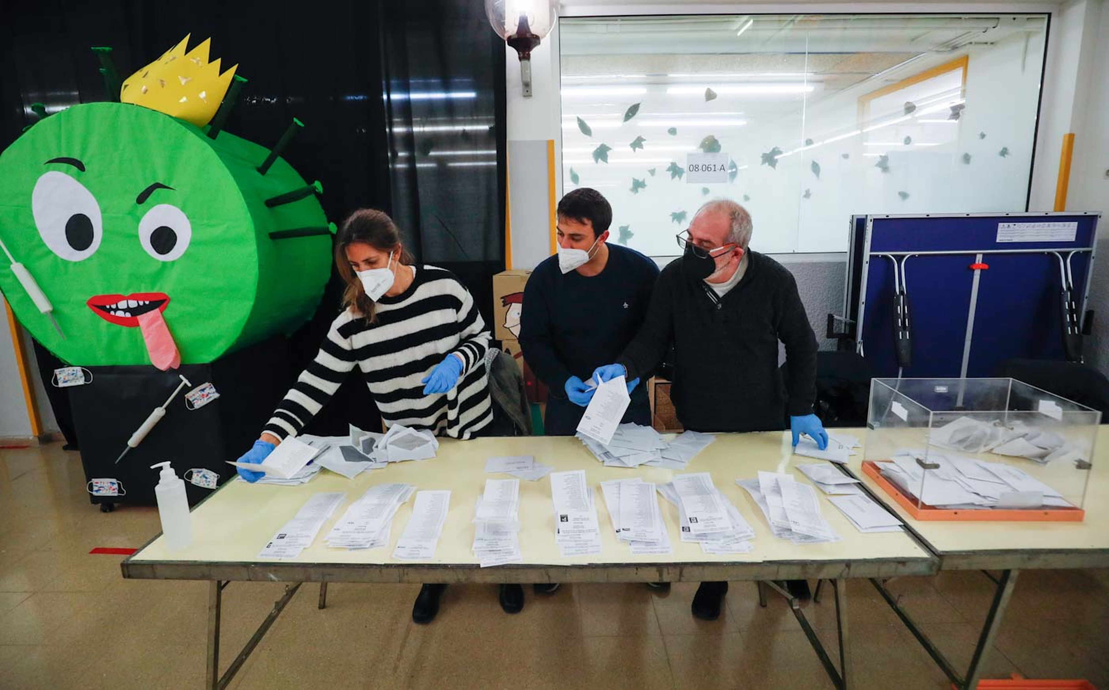 cama Mismo Mago Cuánto pagan por estar en una mesa electoral? | Business Insider España