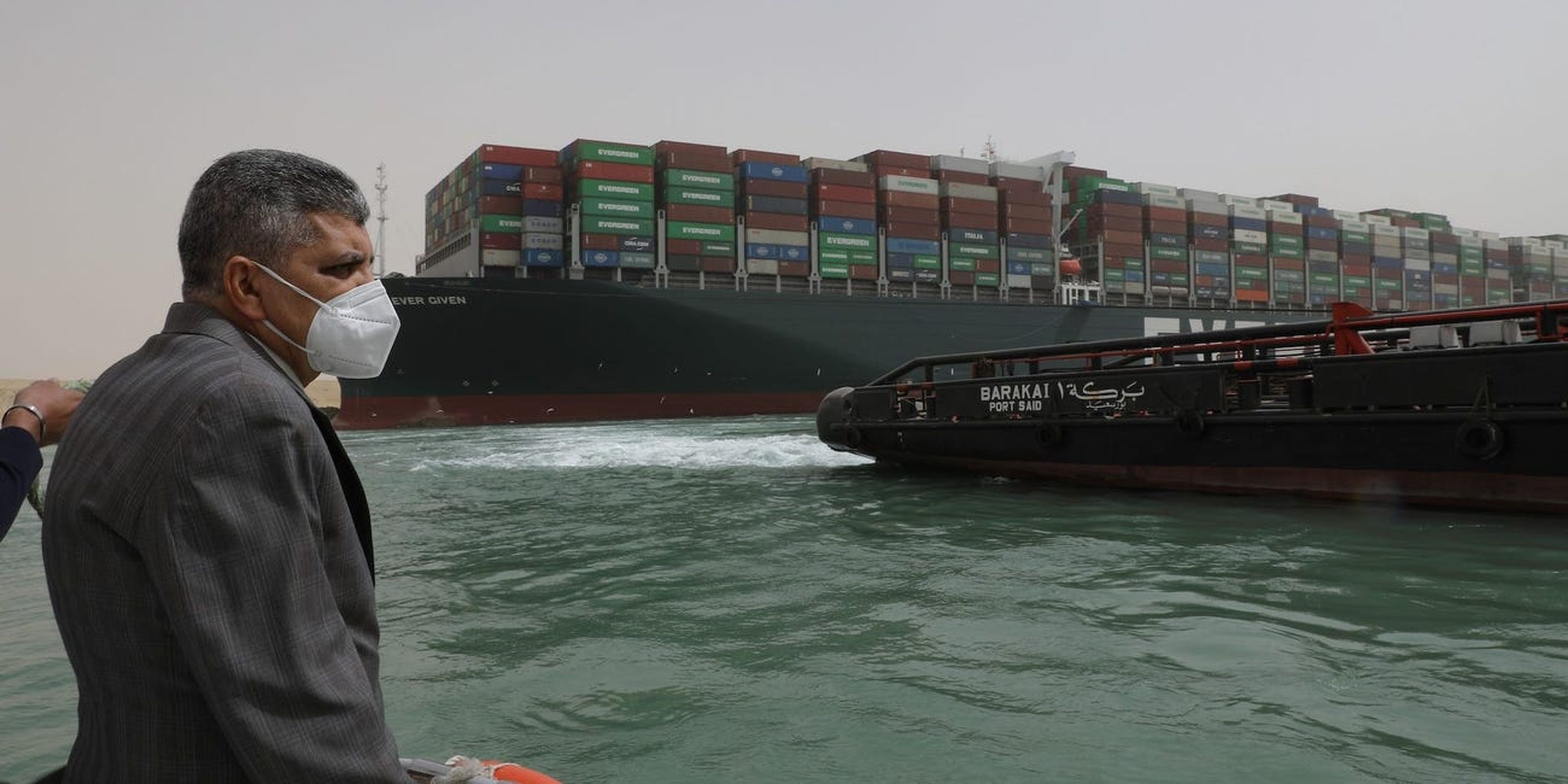 The Ever Given, atrapado en el Canal de Suez, Egipto, desde el jueves 25 de marzo de 2021.