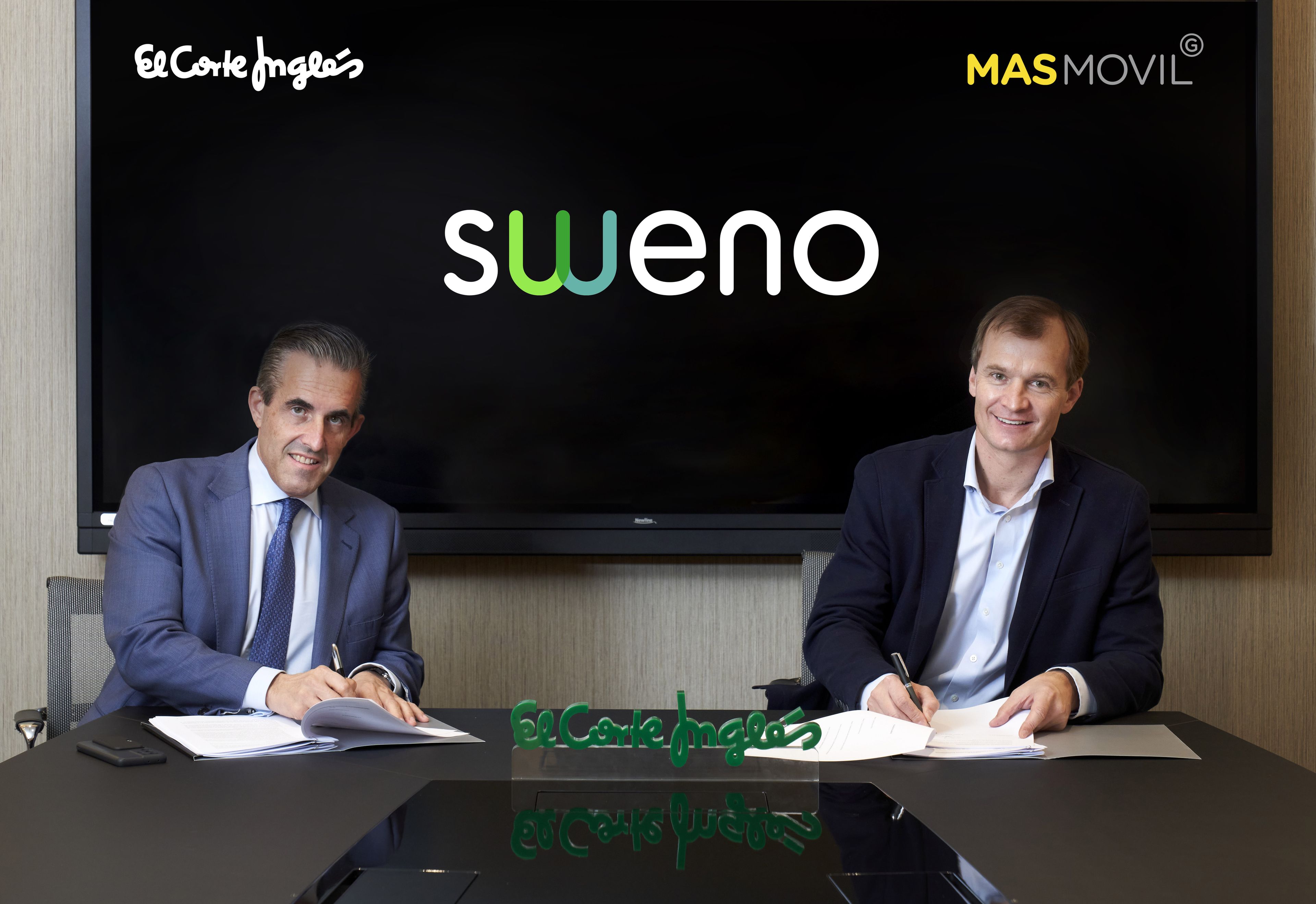 Firma entre El Corte Inglés y Más Móvil para Sweno.