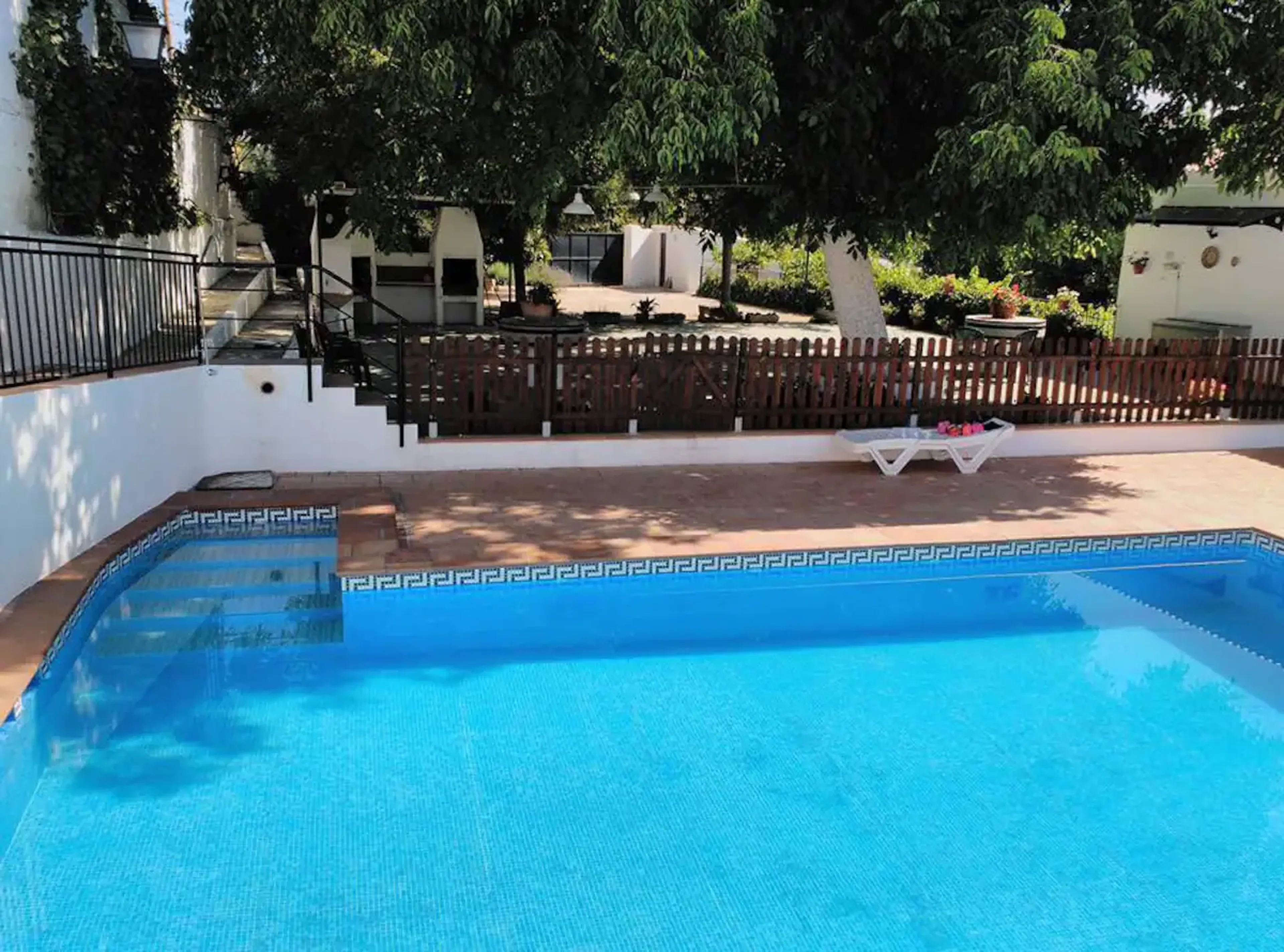 Airbnb con piscina