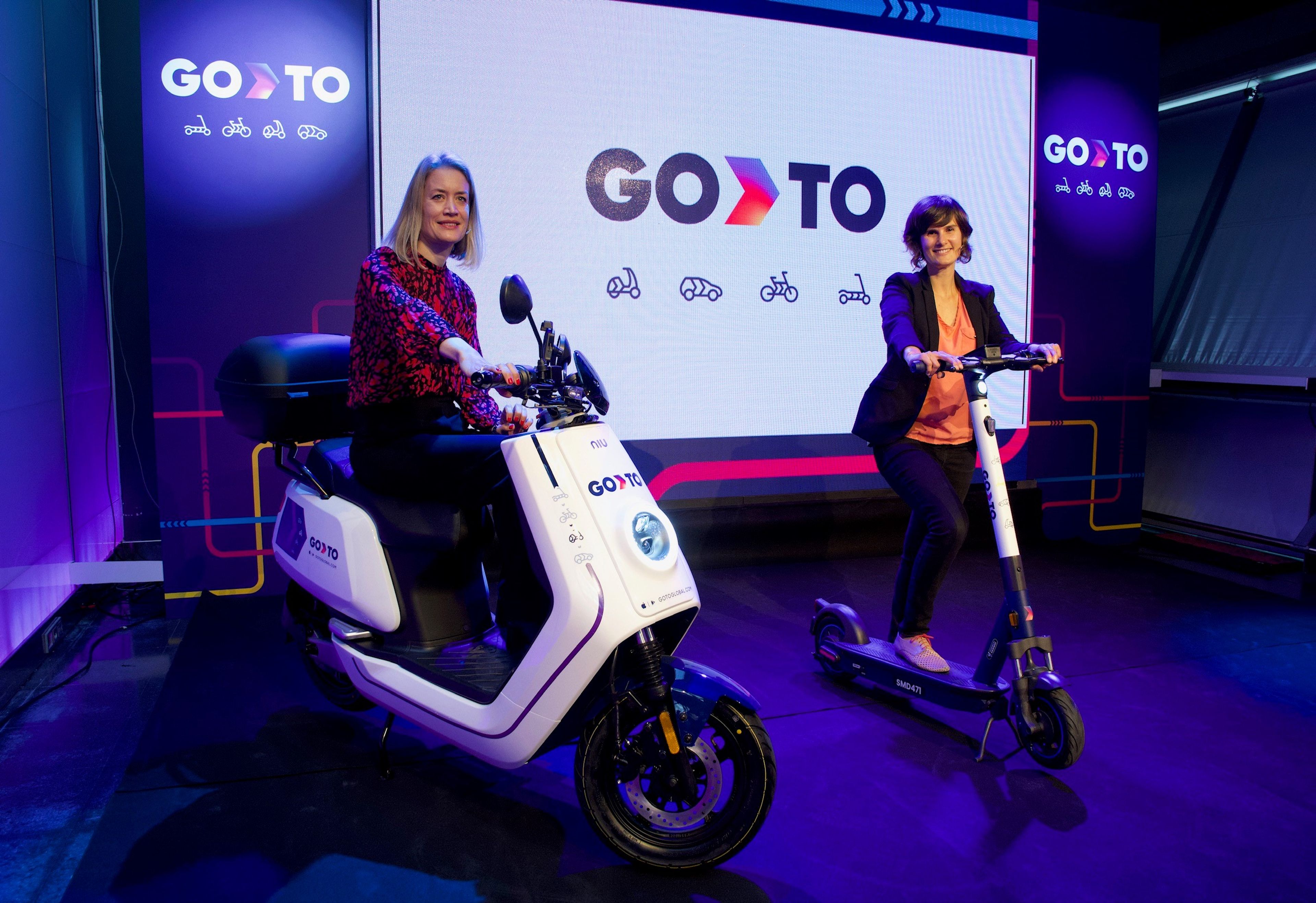 Marie Lindström, Country Manager de GoTo España (d), y Shirly Kalush, Chief Operation Officer (COO) de GoTo Global (i).