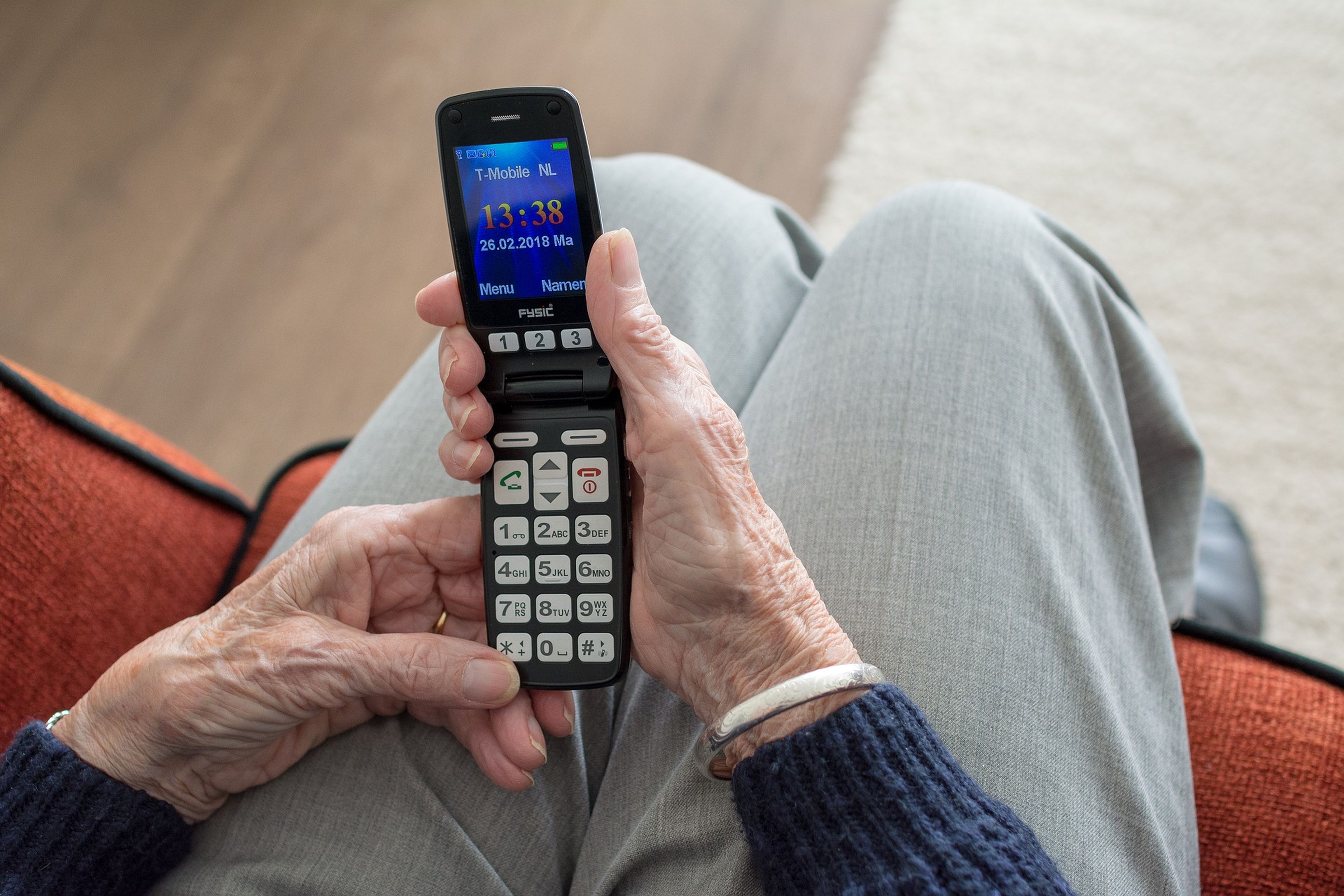 Los mejores móviles para mayores en