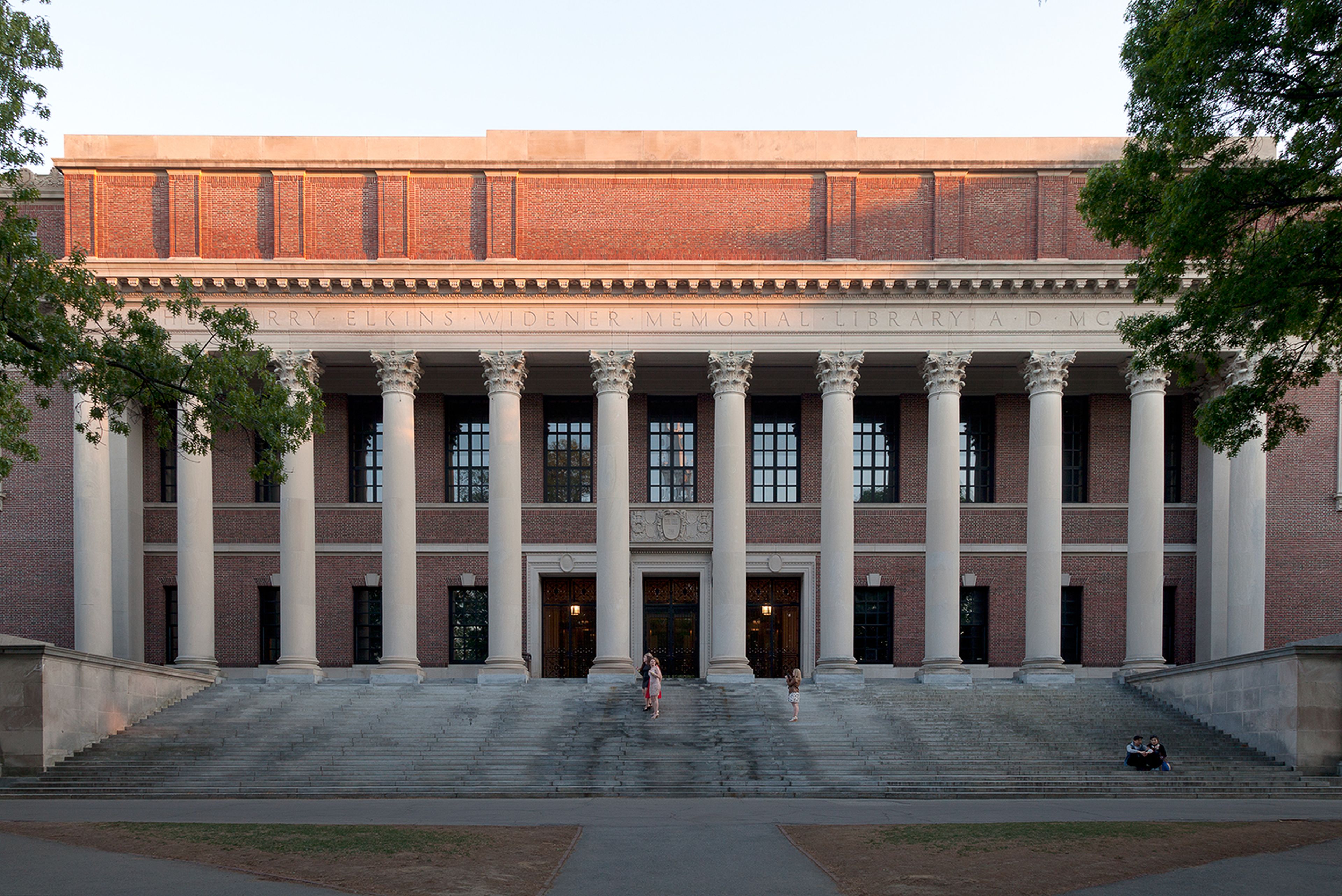 La biblioteca Widener de la Universidad de Harvard.