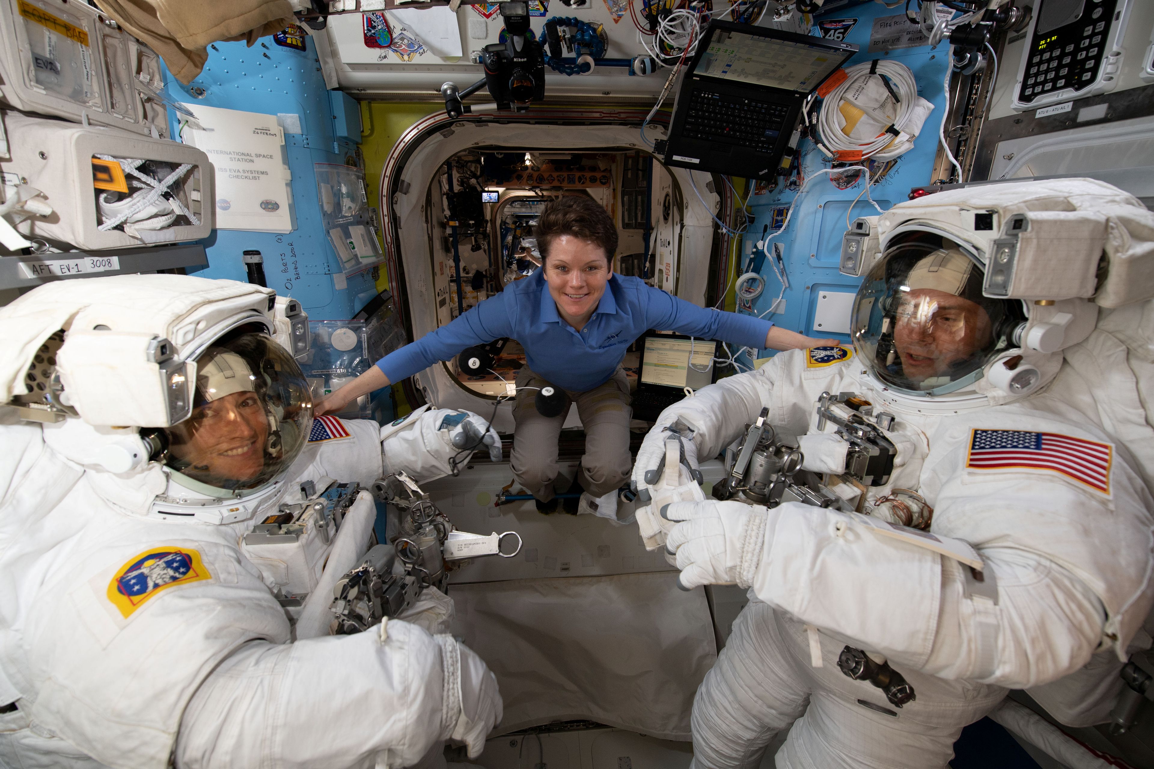 Astronautas de la NASA en una misión
